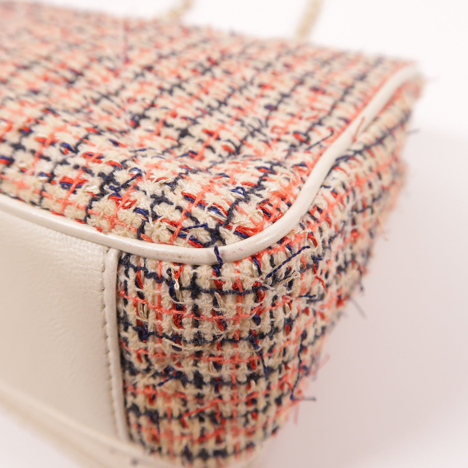 CHANEL 粗花呢Mania Camera Bag金扣鏈帶肩背袋