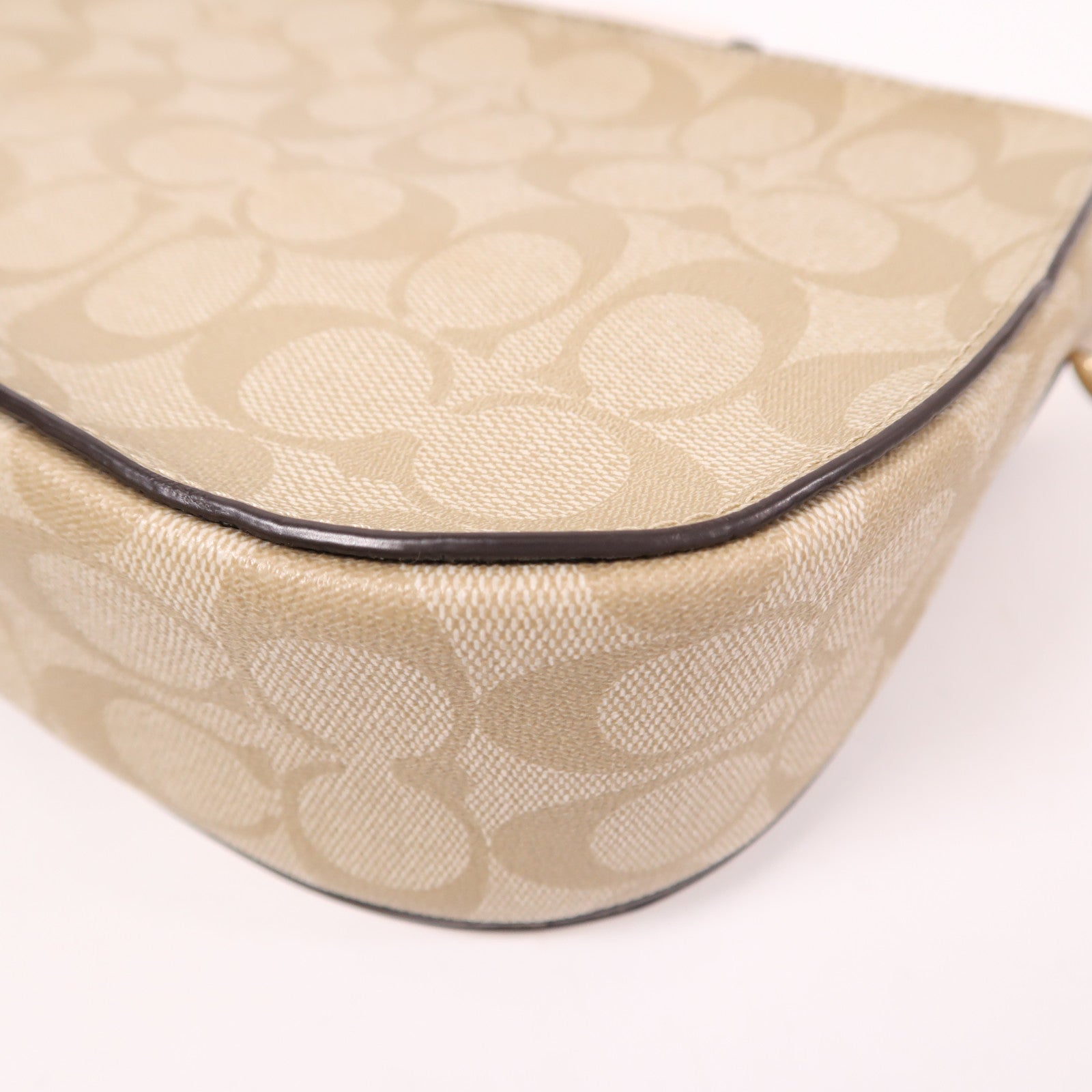 COACH 塗層帆布Georgie Saddle Bag金扣肩背袋