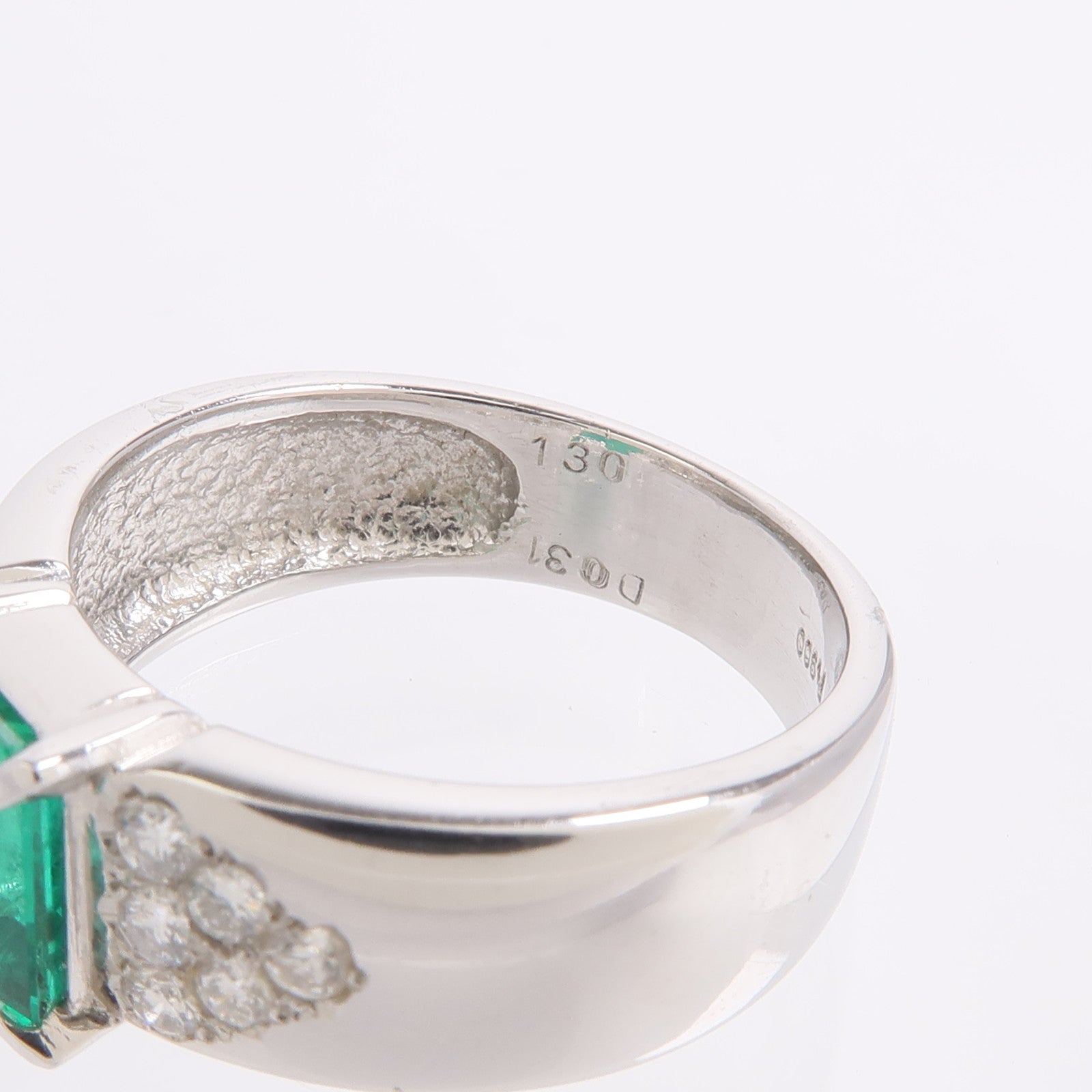 JEWELRY PT900鉑金Emerald Diamond Ring綠寶石/鑽石戒指