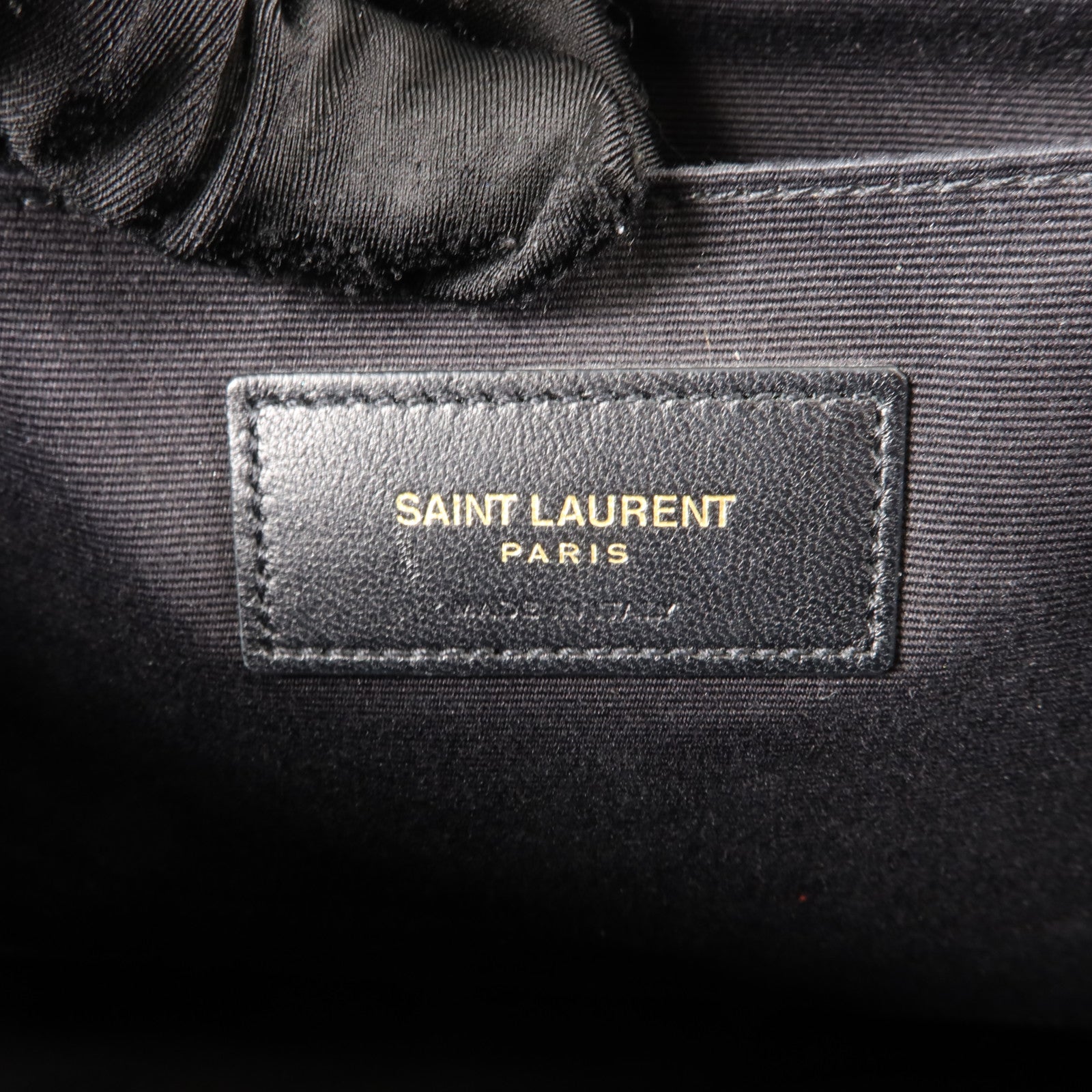 SAINT LAURENT 羊皮皮革Pouch手拿包