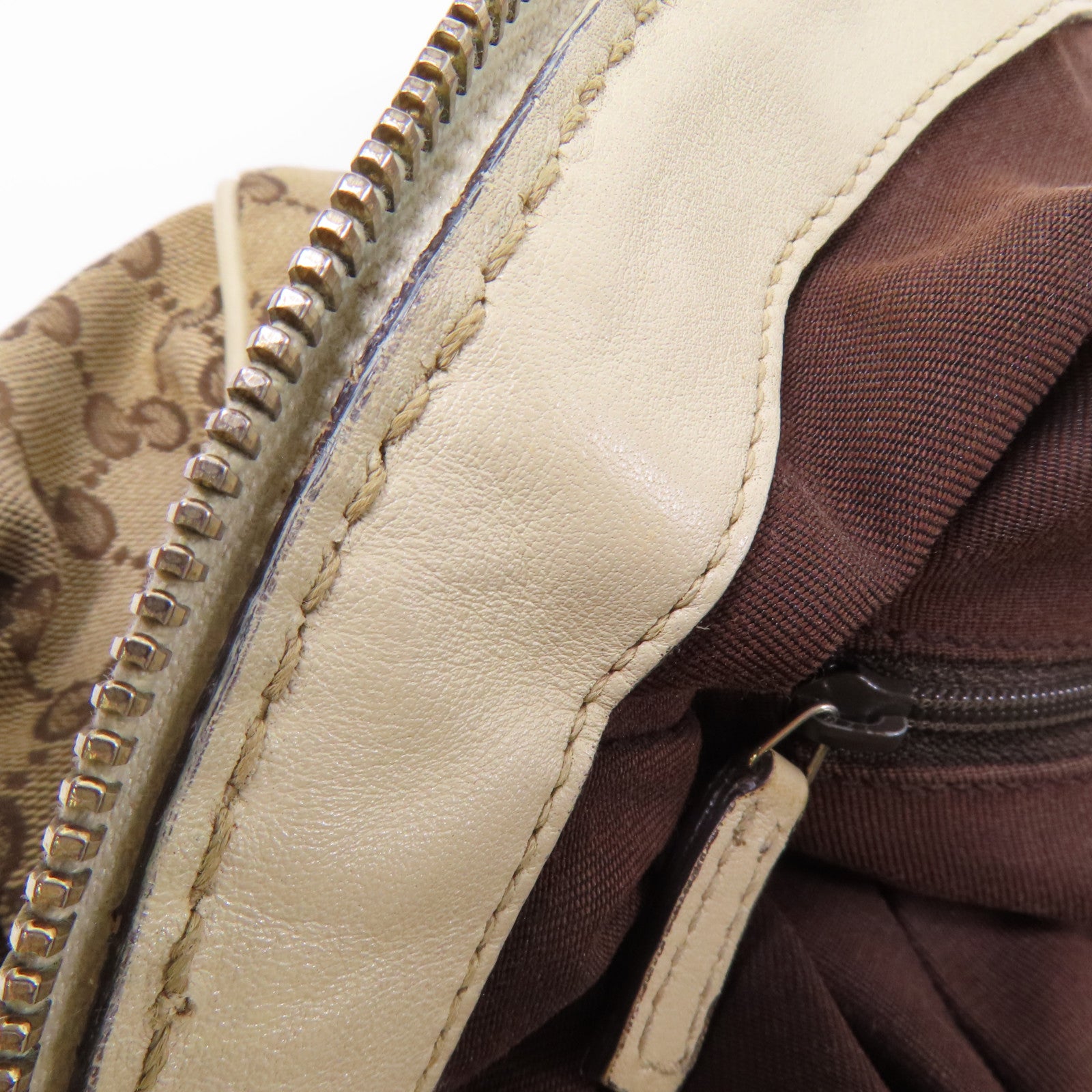 GUCCI 帆布Sukey金扣肩背袋