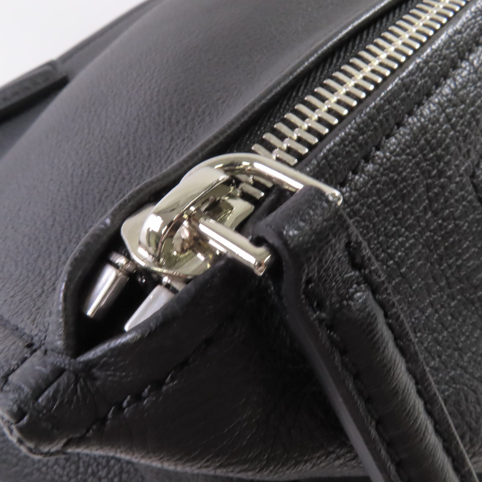 GIVENCHY 【激減優惠】牛皮皮革Pandora 2Way Shoulder Bag銀扣手挽肩背袋兩用袋黑色