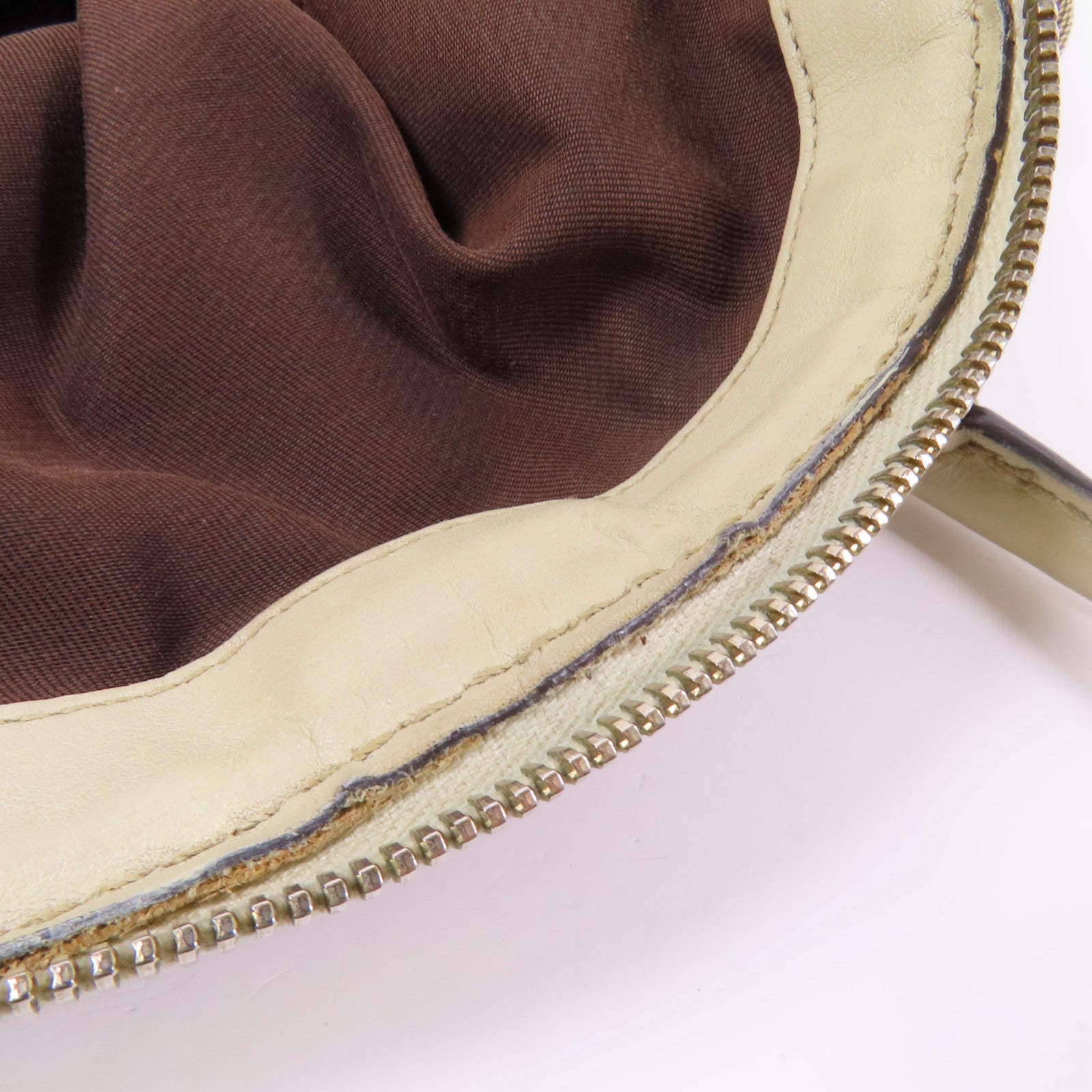 GUCCI 帆布Sukey金扣肩背袋