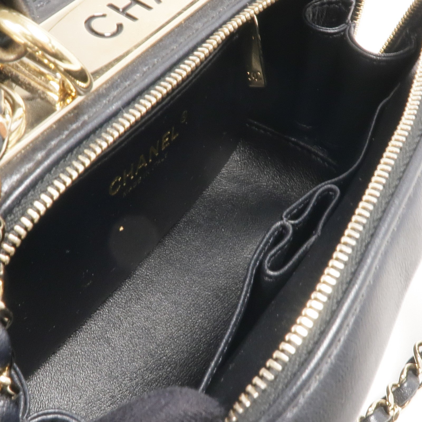 CHANEL 羊皮皮革Trendy CC金扣手挽肩背兩用袋