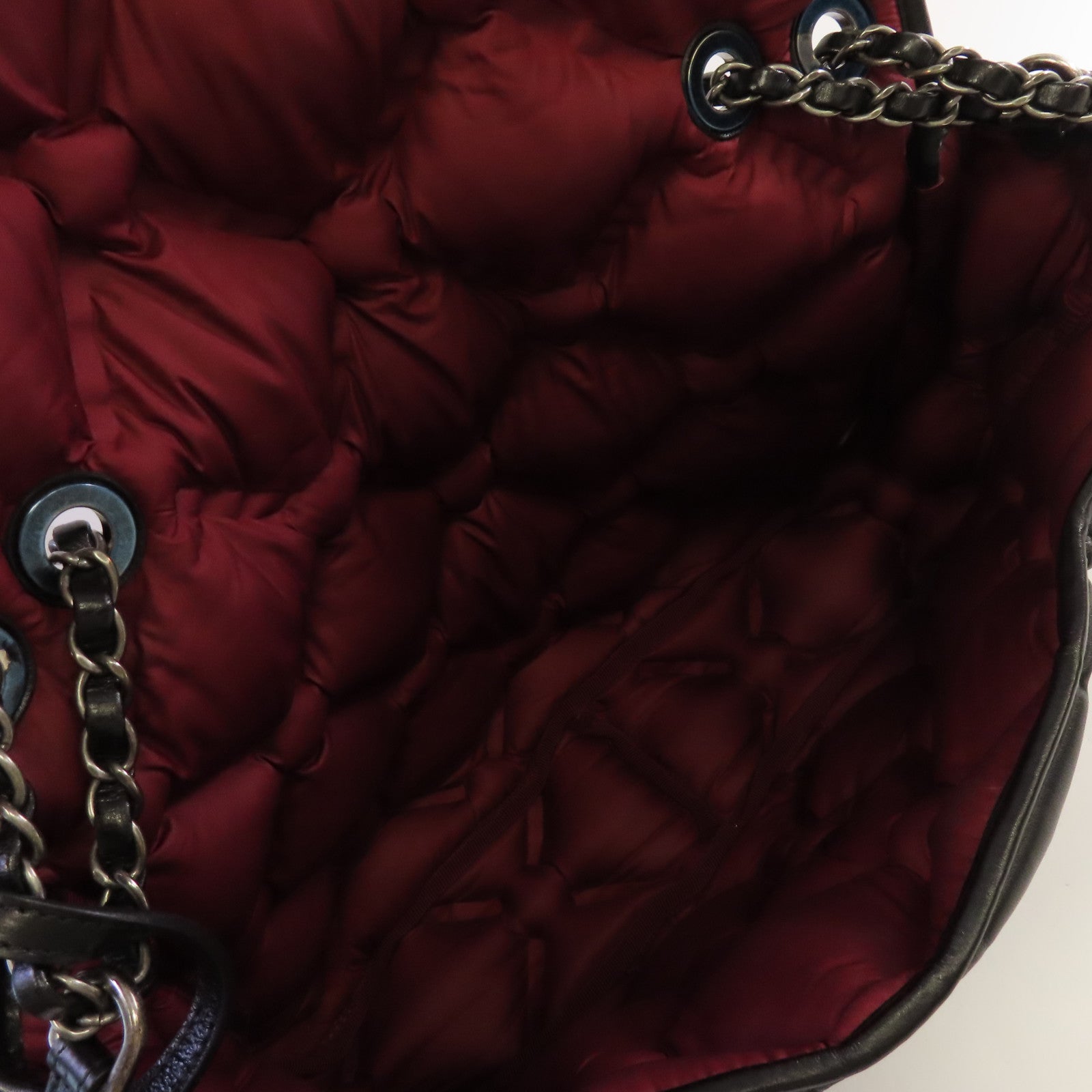 CHANEL 菱格牛皮皮革Bubble Chain Shoulder Bag銀扣鏈帶肩背袋黑色