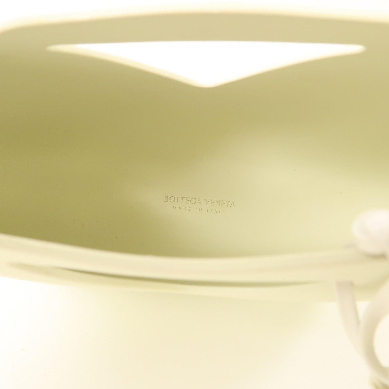 BOTTEGA VENETA 橡膠Rubber Punch Shoulder Bag肩背袋淺綠色