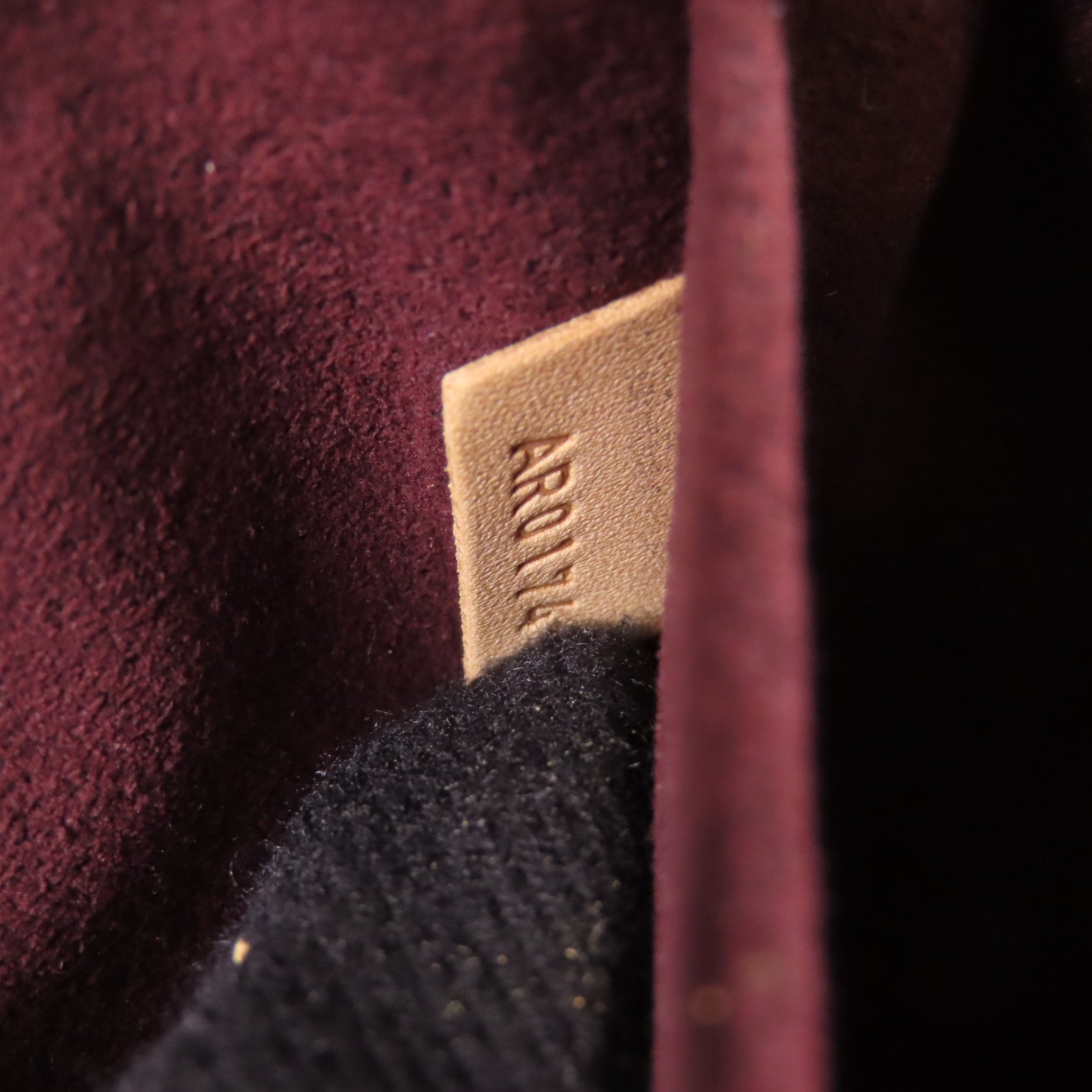 LOUIS VUITTON Monogram Marais BB金扣手挽袋