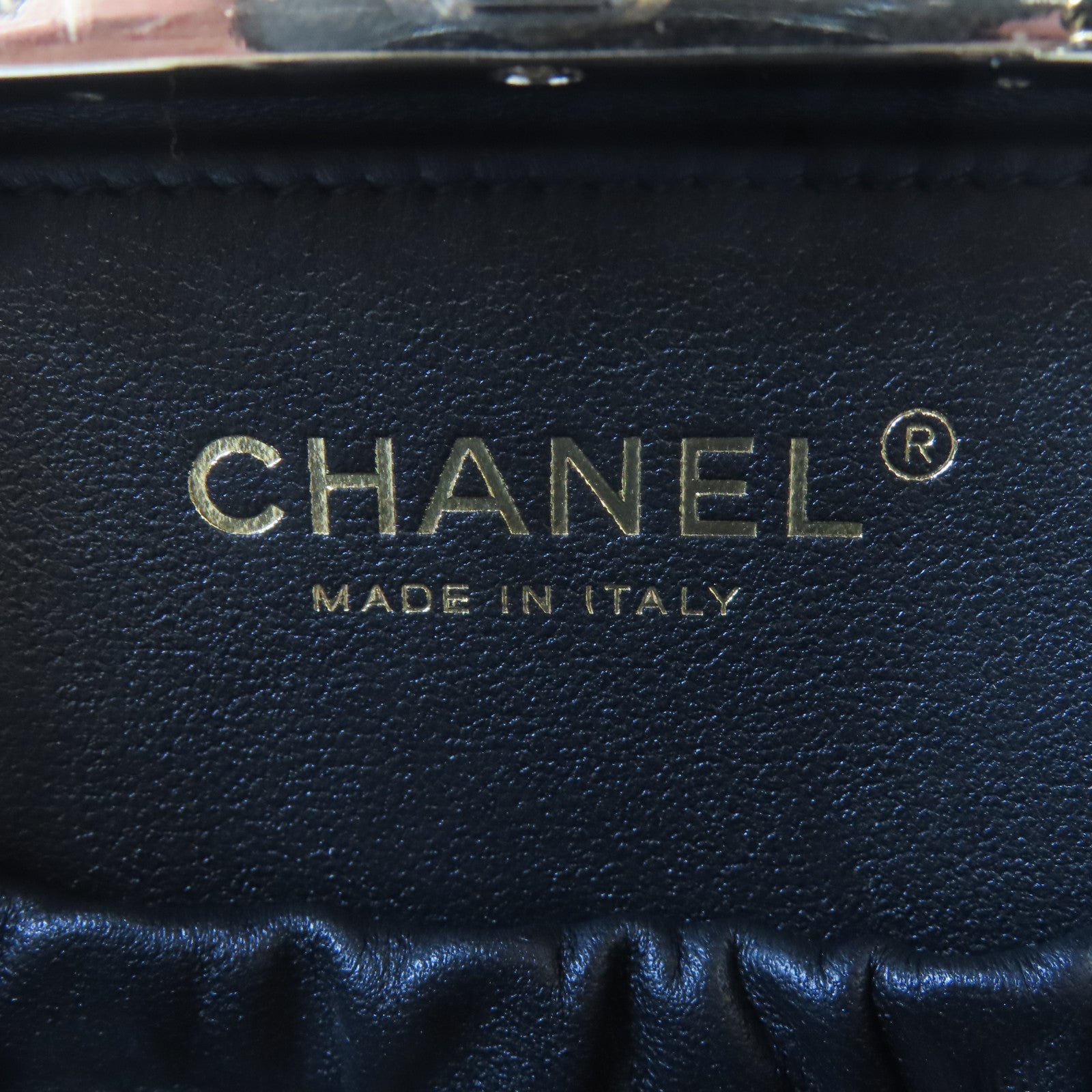 CHANEL 【激減優惠】菱格牛皮皮革/金屬/水晶/PVC Evening Bag金扣肩背袋黑色/金色