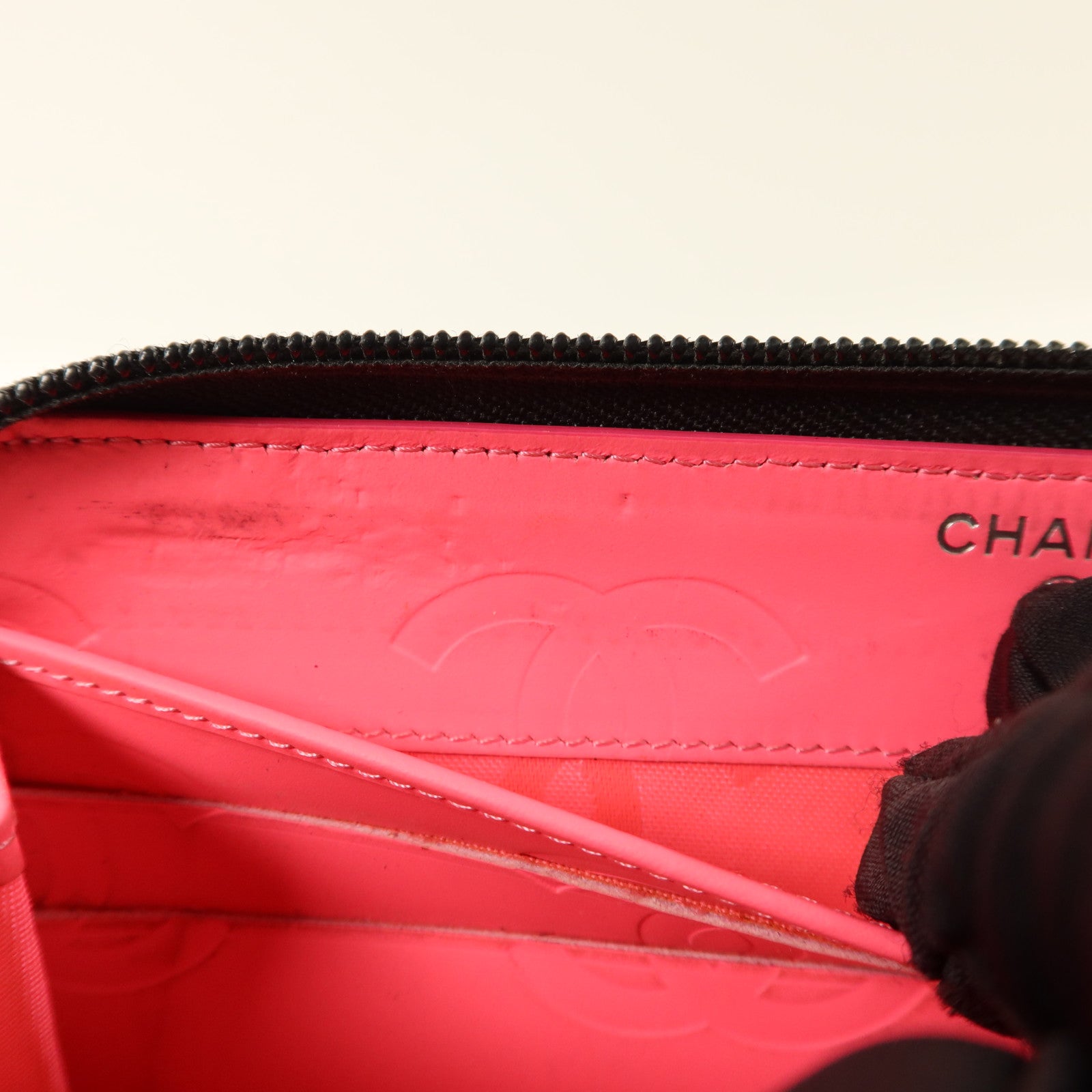 CHANEL 牛皮皮革Cambon Long Round Wallet銀扣長錢包