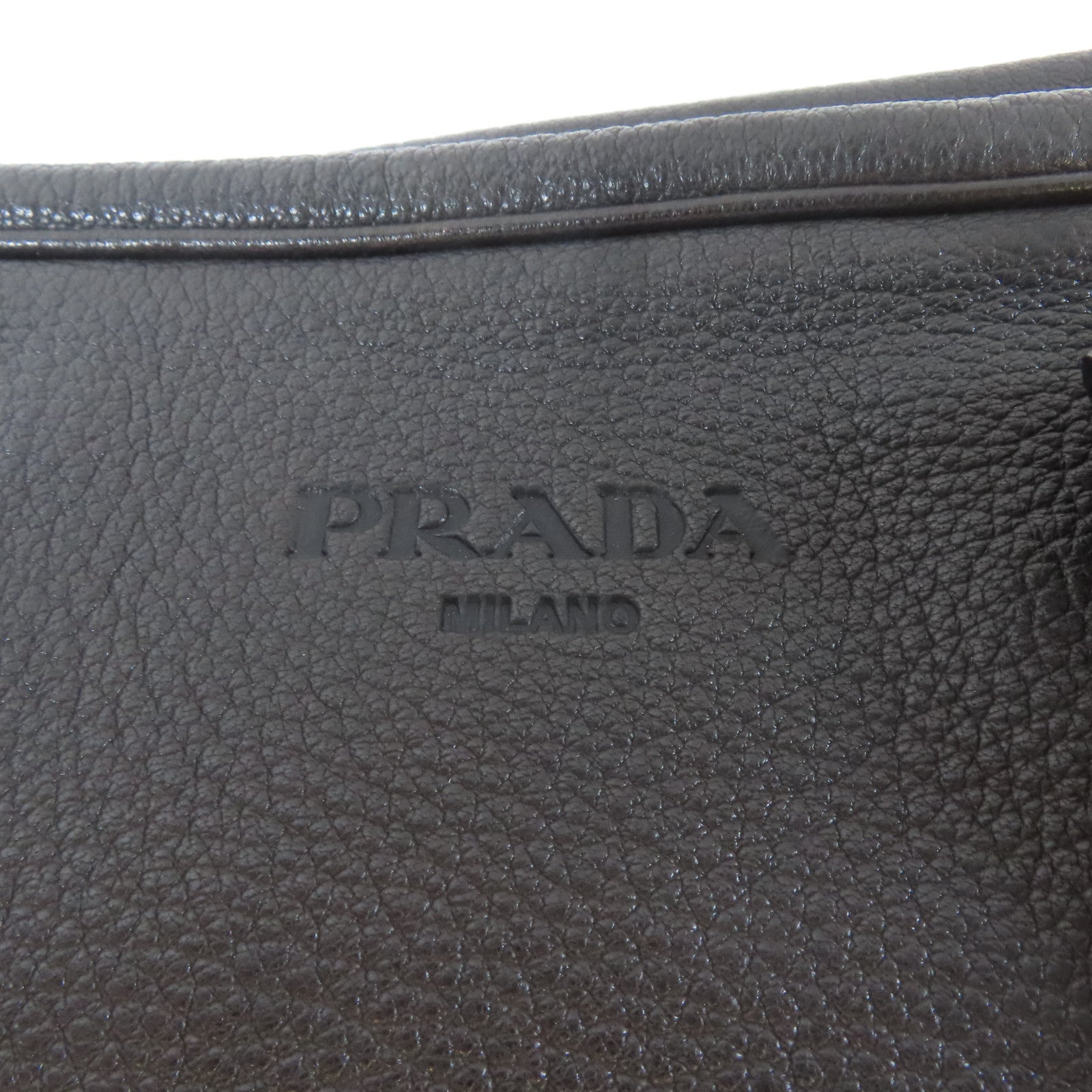PRADA 牛皮皮革Hand Bag金扣手挽袋啡色