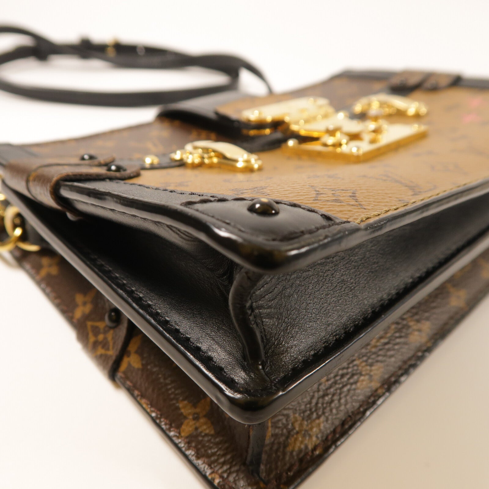LOUIS VUITTON Monogram Reverse Trunk Clutch金扣肩背袋棕色