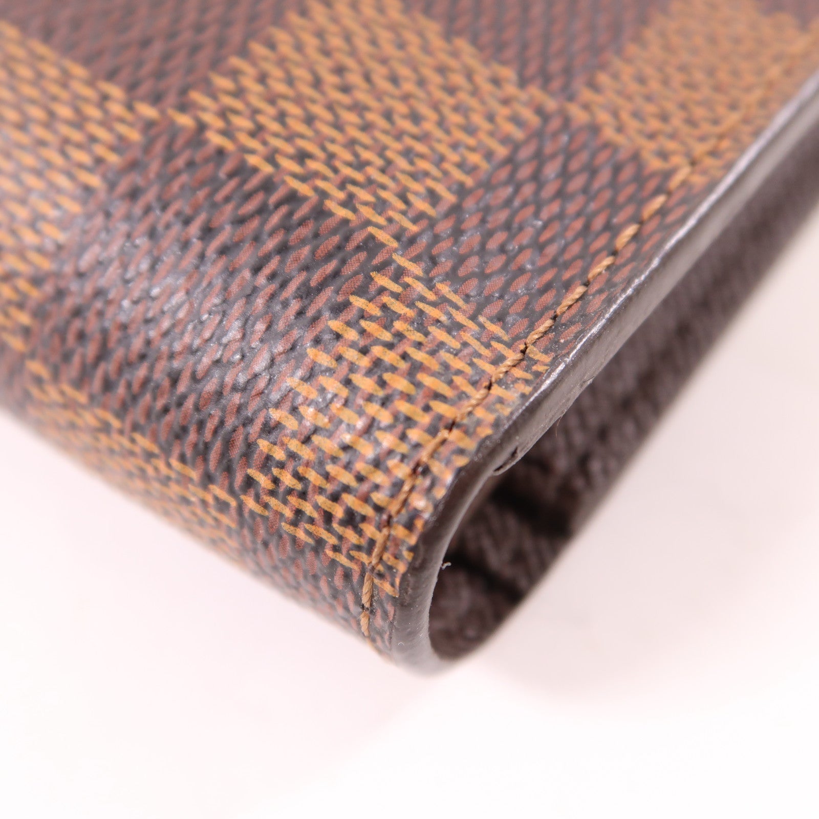 LOUIS VUITTON Damier Portefeuille Brazza金扣長錢包