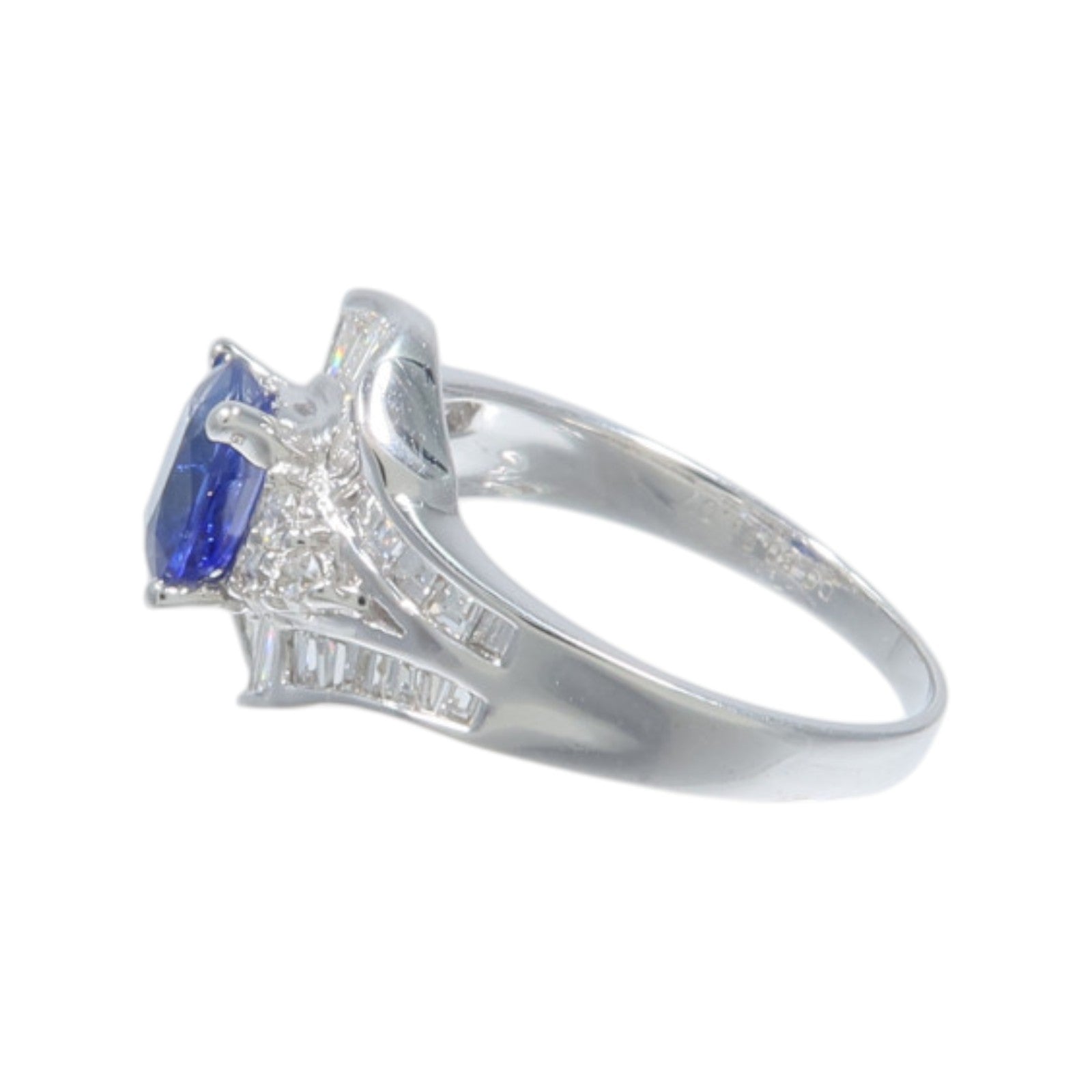 JEWELRY 18K白金Sapphire Diamond Ring藍寶石/鑽石戒指
