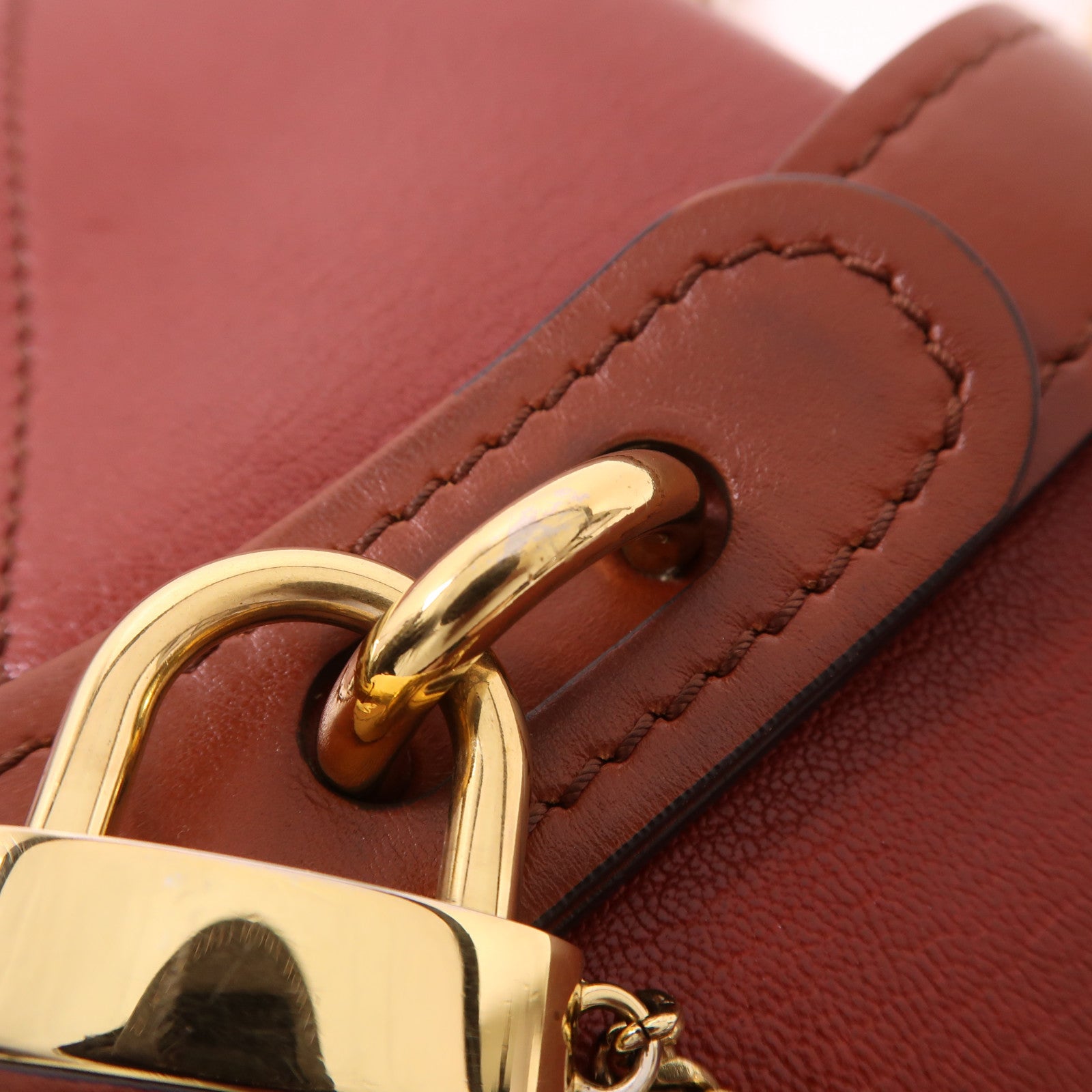 Chloe 牛皮皮革Aby Shoulder Bag鏈帶肩背袋