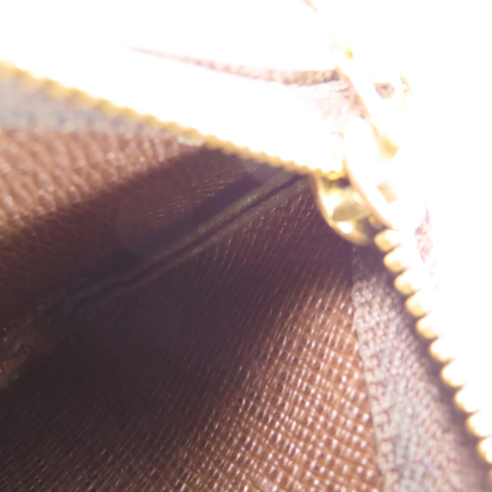 LOUIS VUITTON Damier Key Pouch金扣零錢包