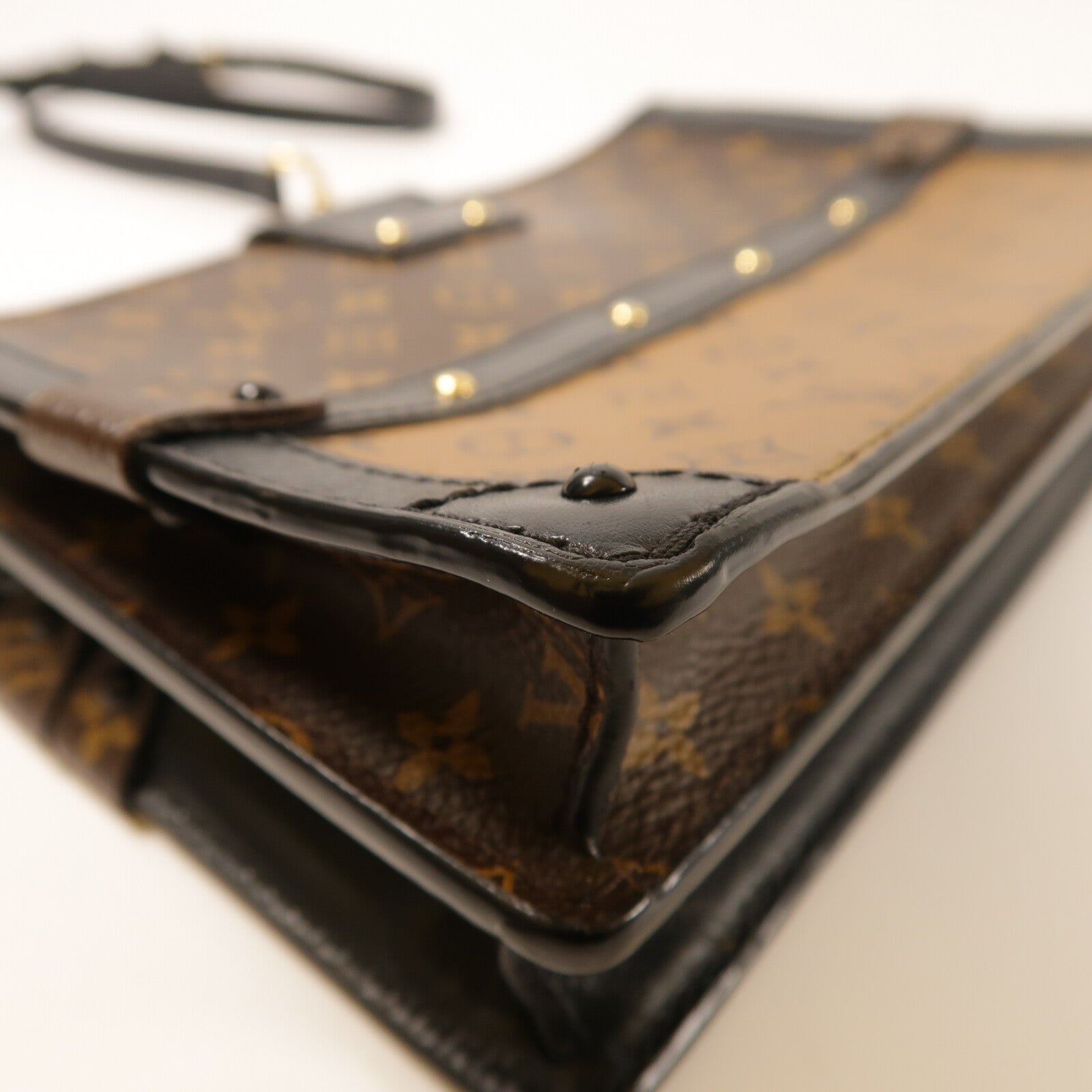 LOUIS VUITTON Monogram Reverse Trunk Clutch金扣肩背袋棕色