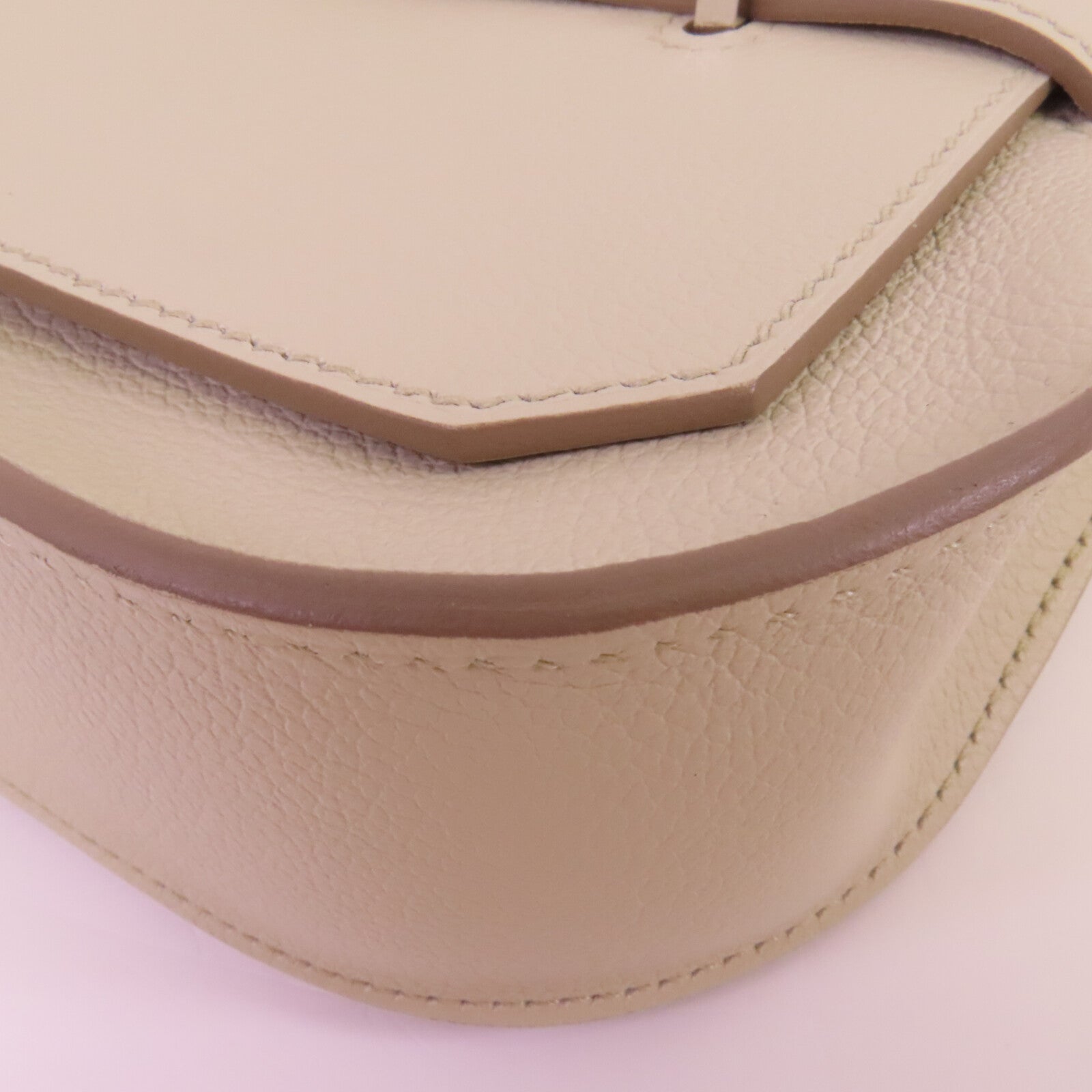 HERMES Togo皮革Mini Jypsiere銀扣肩背袋Beton