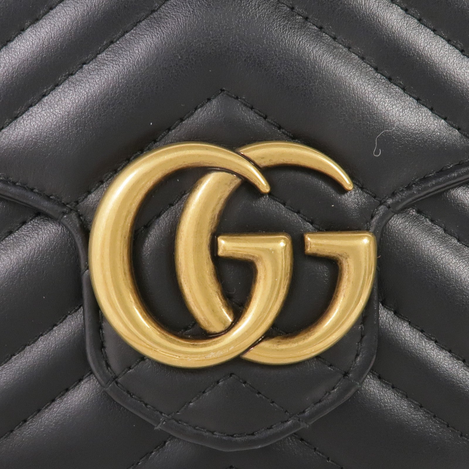 GUCCI 牛皮皮革GG Marmont Chain Wallet金扣鏈帶肩背袋