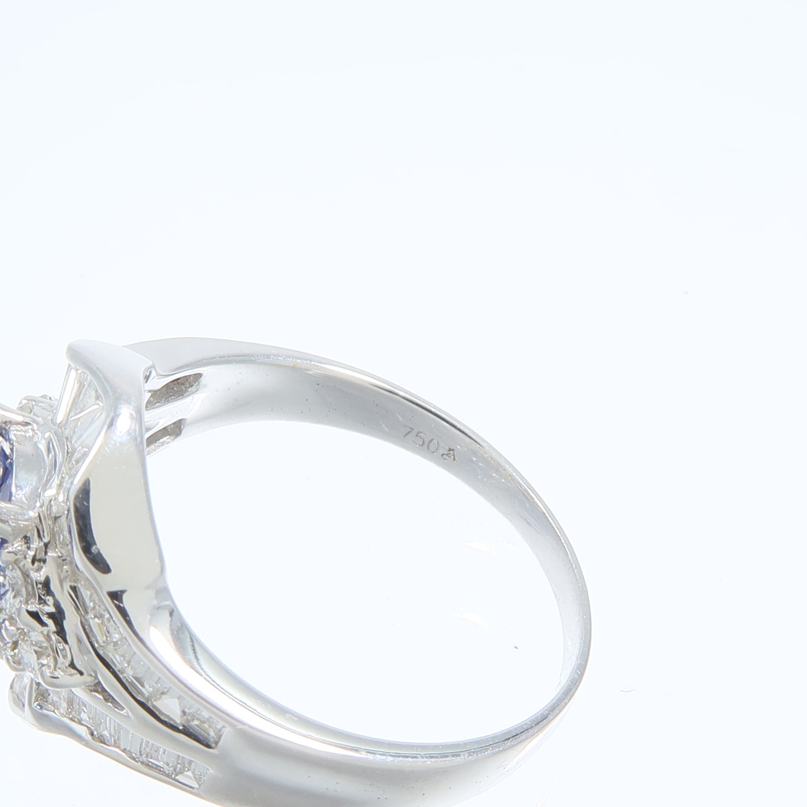 JEWELRY 18K白金Sapphire Diamond Ring藍寶石/鑽石戒指