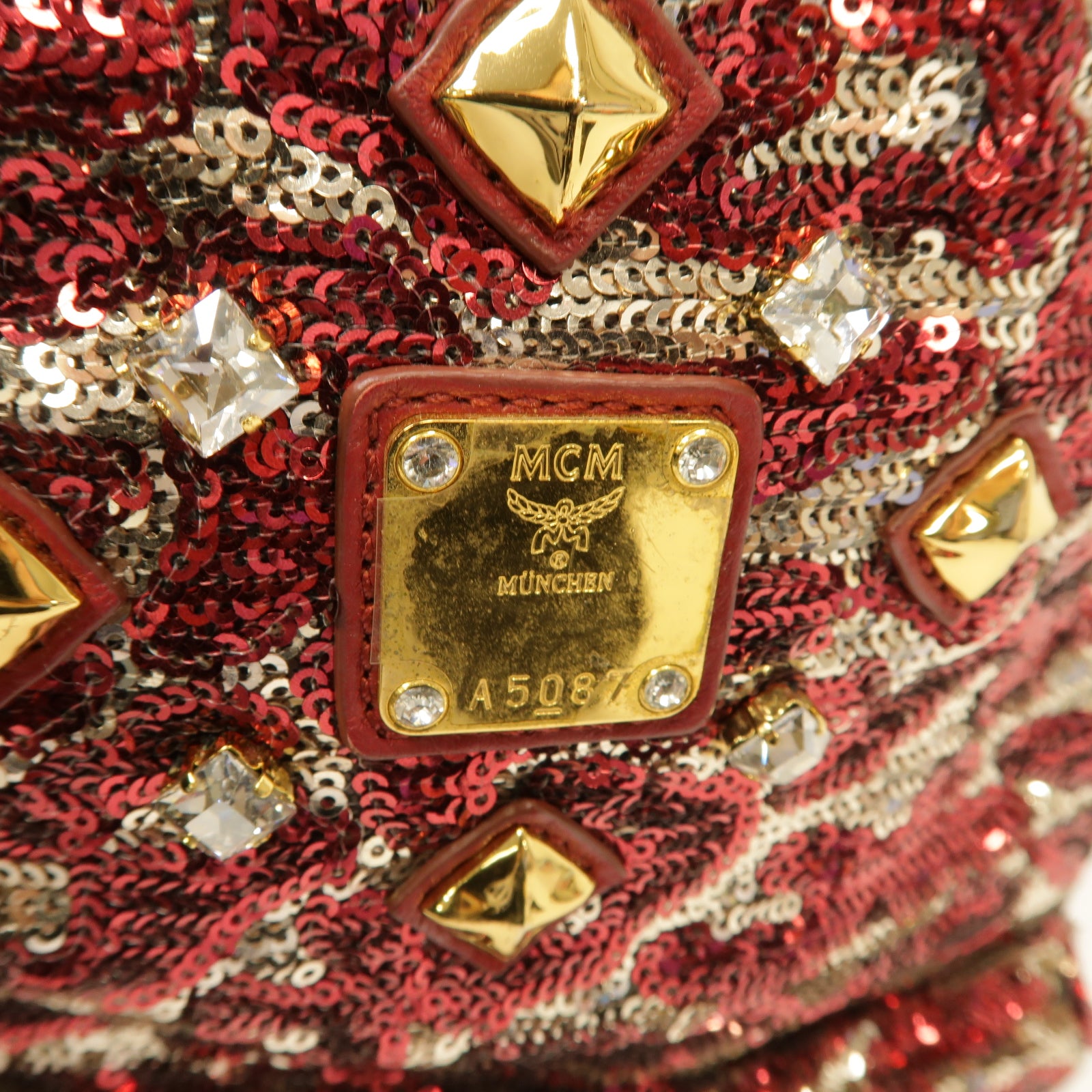 MCM 珠片Backpack金扣背包紅色