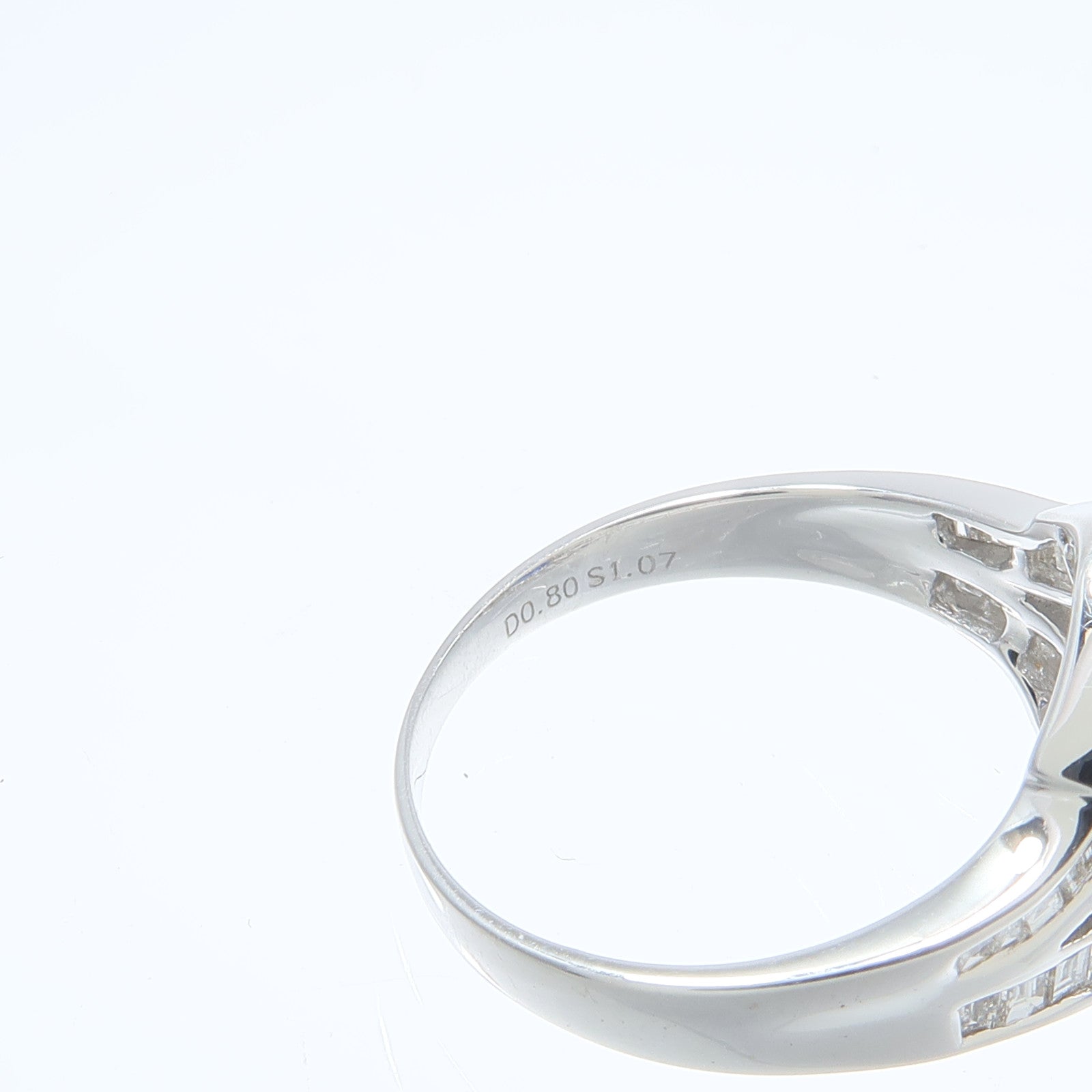 JEWELRY 18K白金Sapphire Diamond Ring藍寶石/鑽石戒指