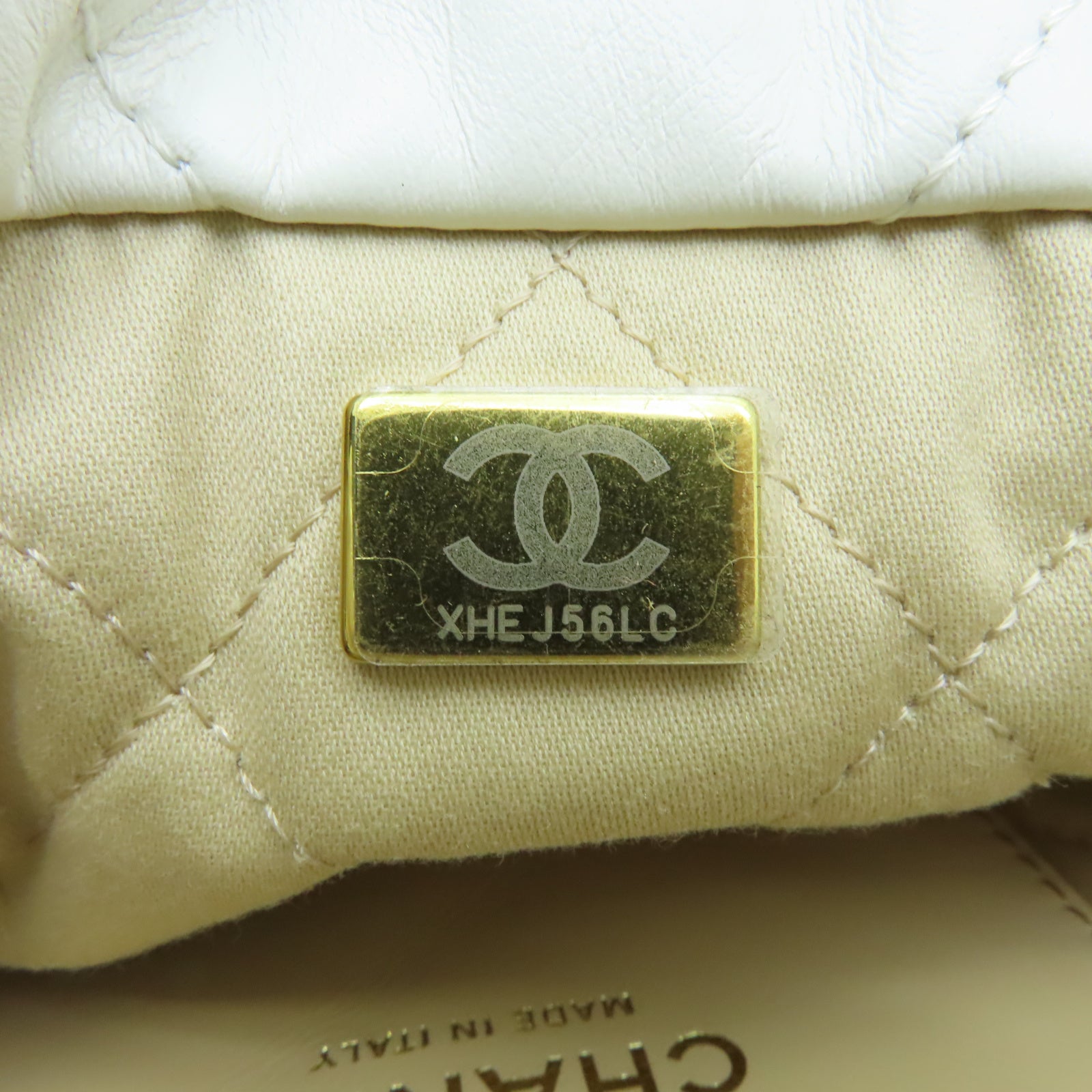 CHANEL 【激減優惠】菱格牛皮皮革22 Mini金扣鏈帶手挽肩背兩用袋白色