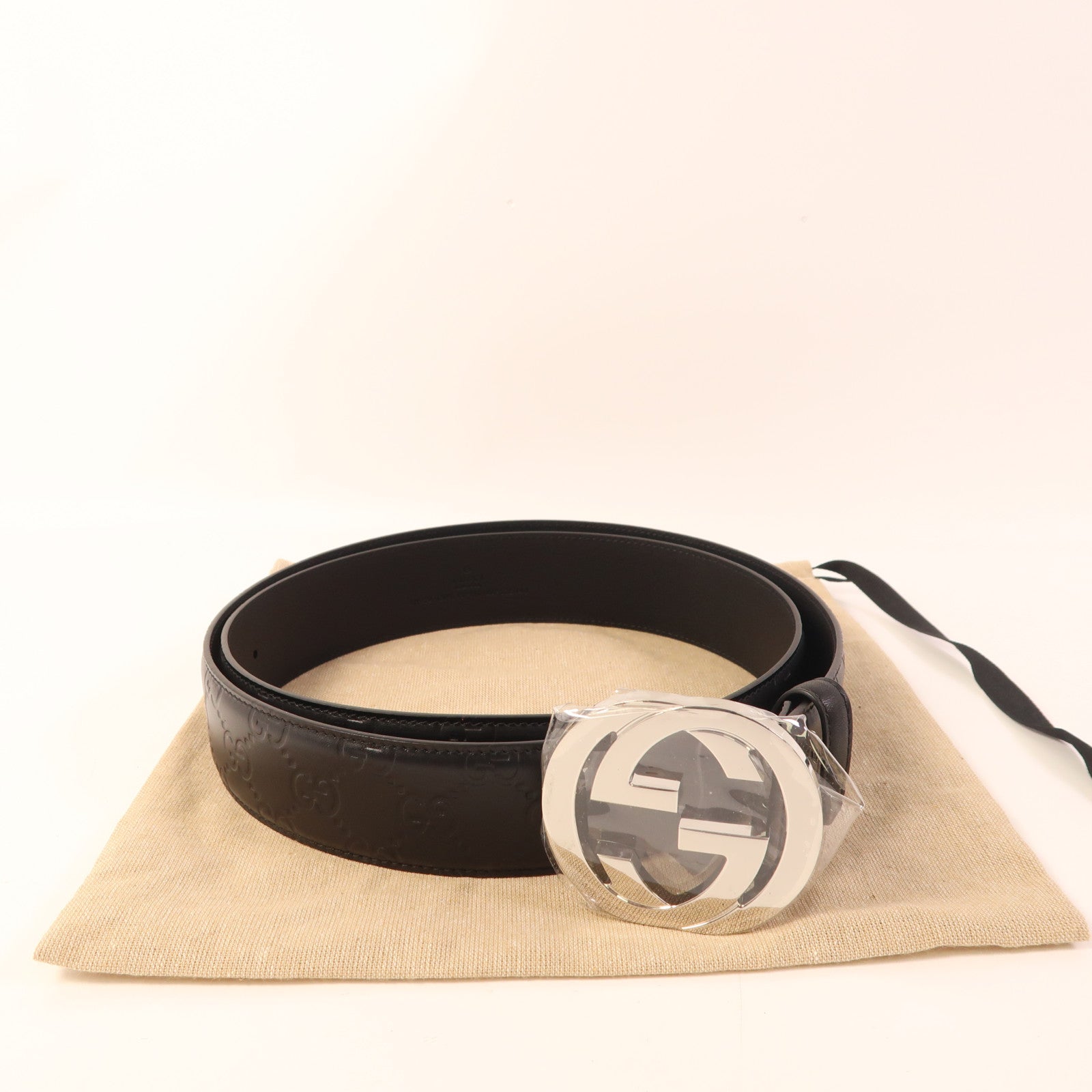 GUCCI 牛皮皮革Belt銀扣皮帶