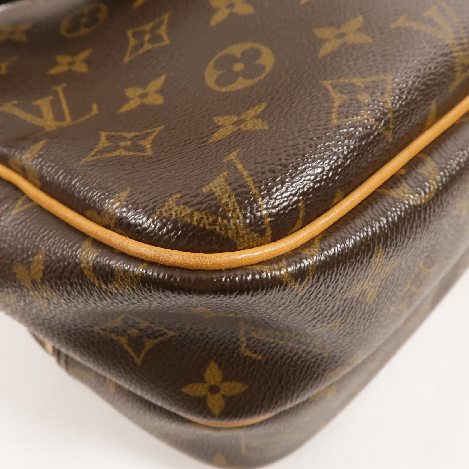 LOUIS VUITTON Monogram Reporter PM金扣肩背袋棕色