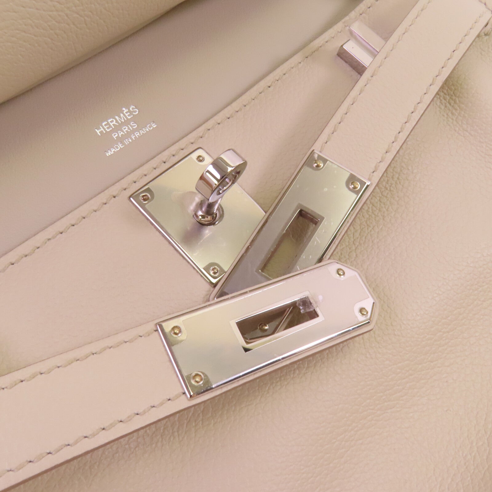 HERMES Togo皮革Mini Jypsiere銀扣肩背袋Beton