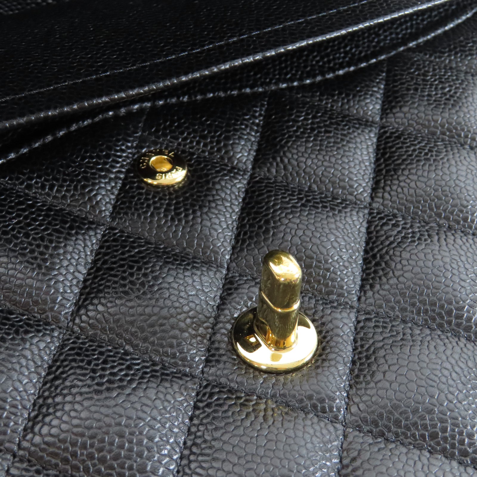 CHANEL 【清倉大減價】菱格Caviar皮革Classic Shoulder Bag金扣鏈帶肩背袋黑色