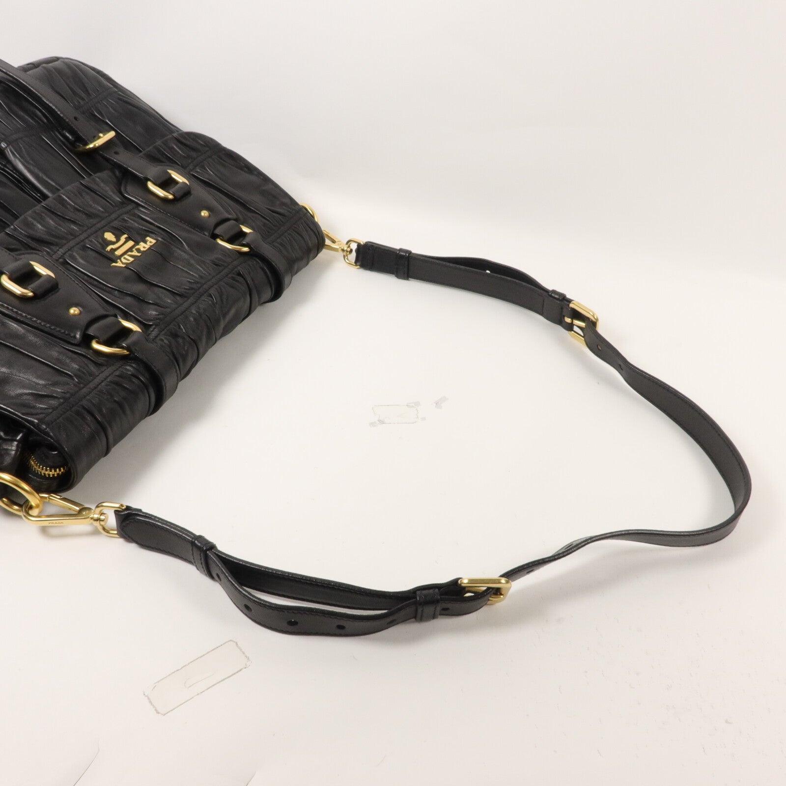 PRADA 牛皮皮革Gaufre Messenger Bag肩背袋