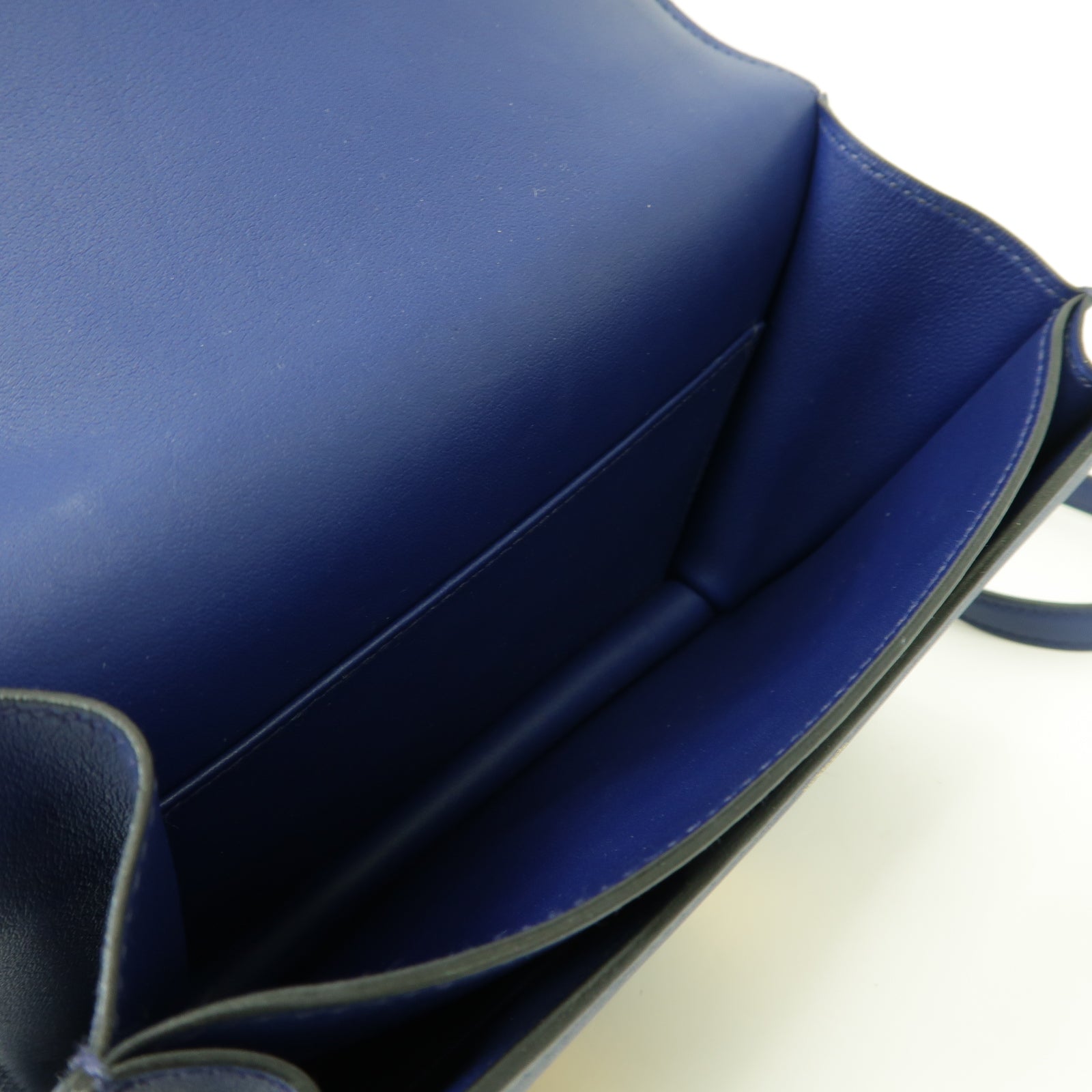 HERMES 【激減優惠】Swift皮革Constance Mini金扣肩背袋Bleu Saphir/藍寶石色