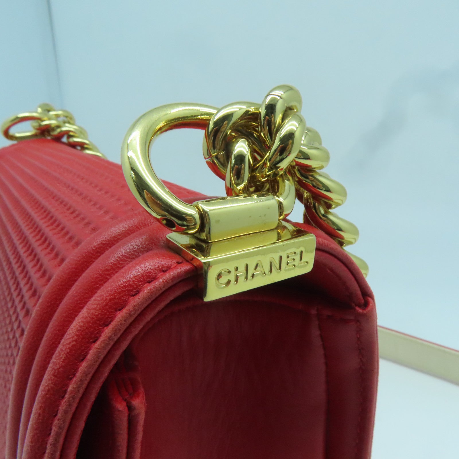 CHANEL 【清倉大減價】羊皮皮革Boy Chanel 25cm金扣鏈帶肩背袋紅色