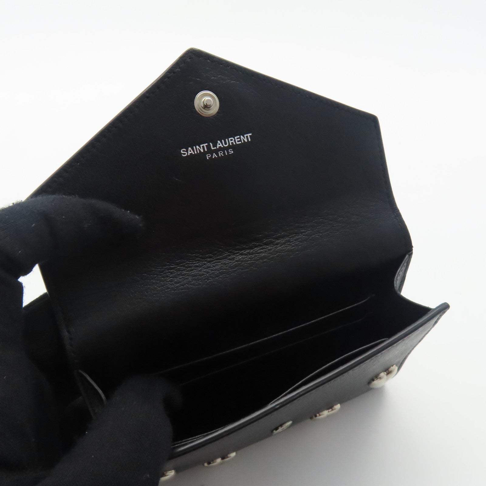 YVES SAINT LAURENT 牛皮皮革Card Case銀扣卡片包黑色