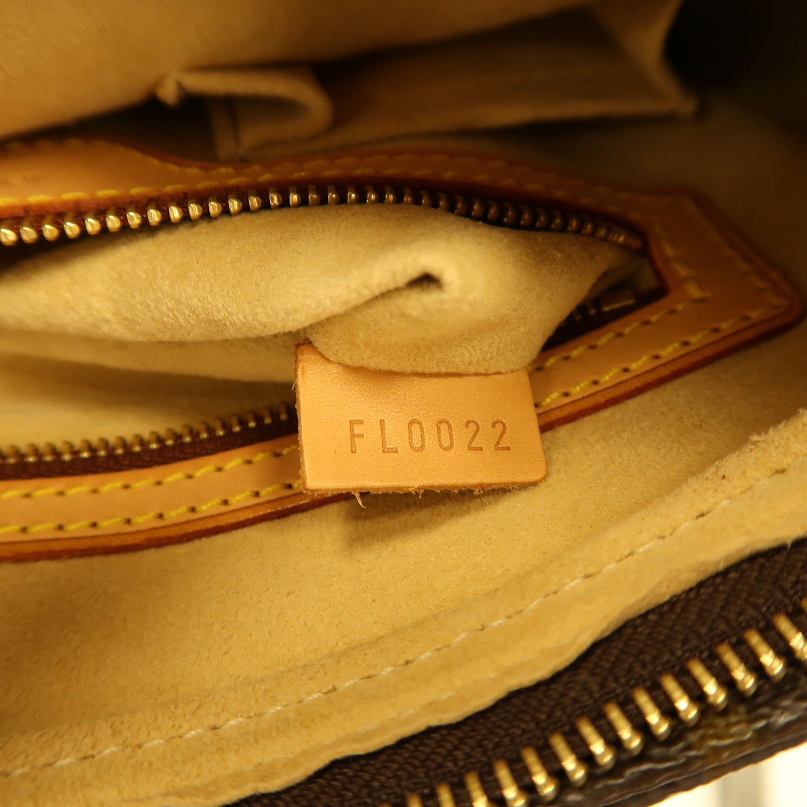 LOUIS VUITTON Monogram Looping MM金扣肩背袋啡色