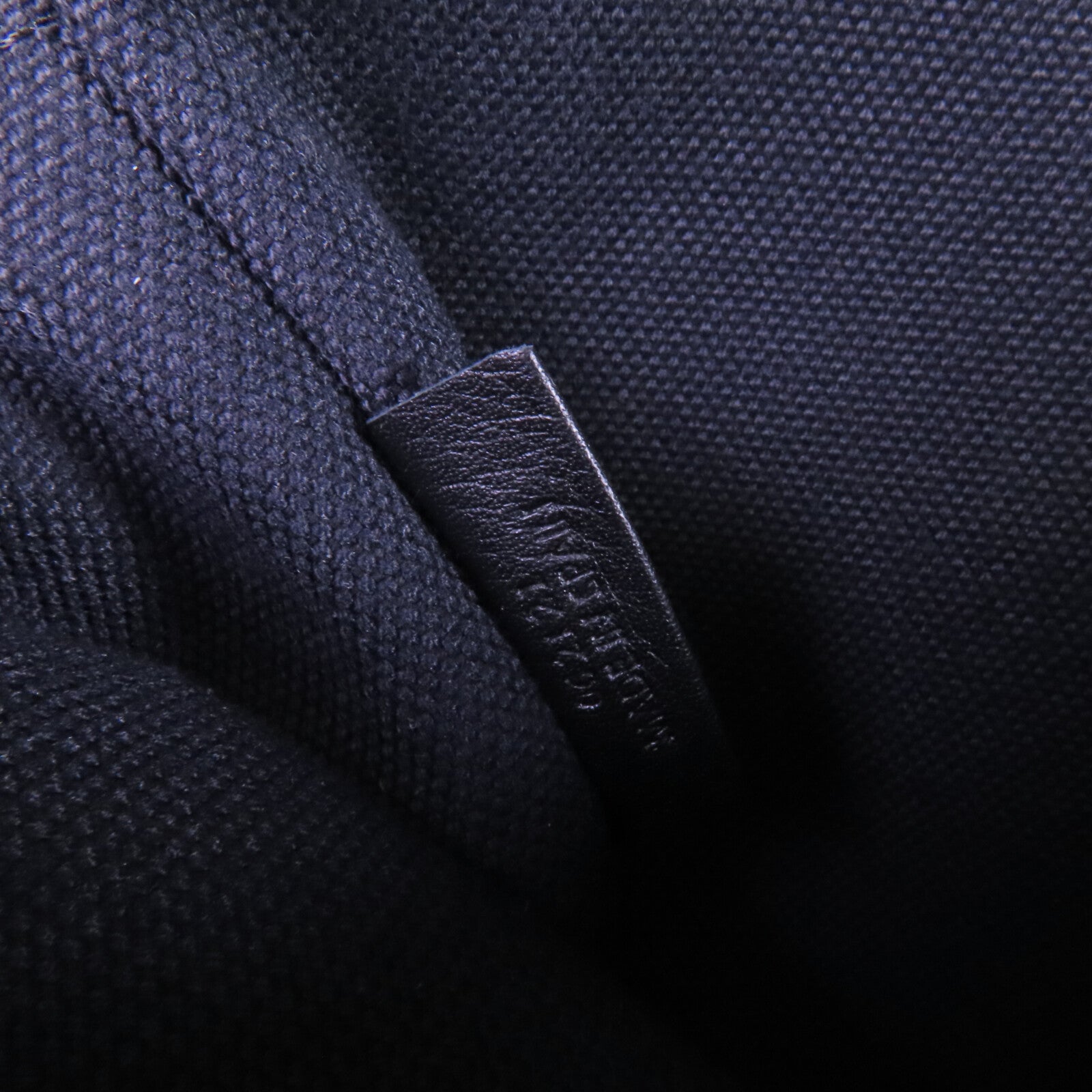 LOEWE 帆布/牛皮皮革Backpack銀扣背包