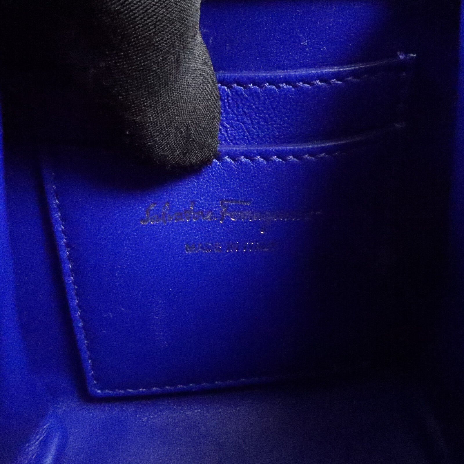 Salvatore Ferragamo 牛皮皮革2 Way Shoulder Bag手挽肩背兩用袋