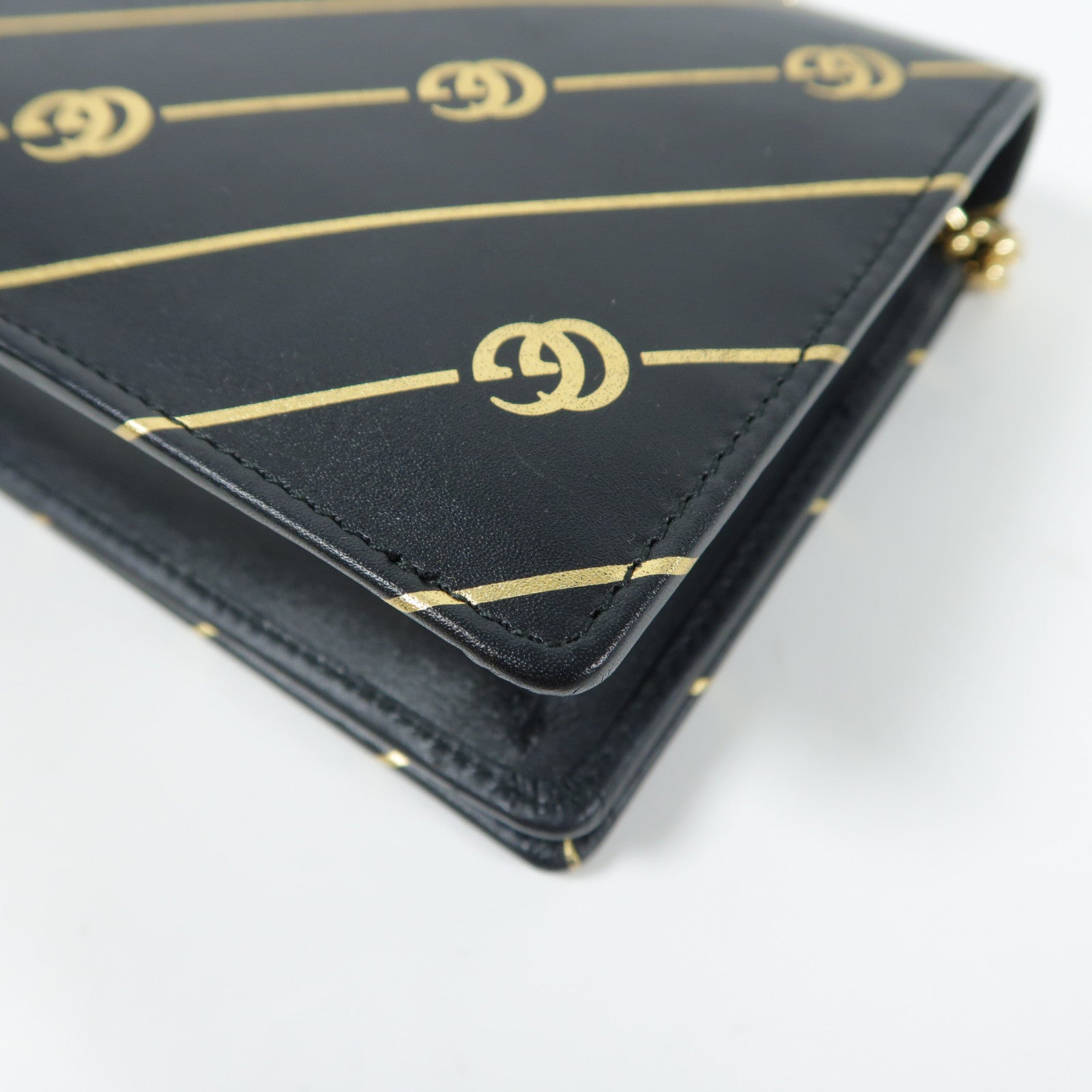 GUCCI GG GHW Chain Shoulder Bag Calfskin Leather Black