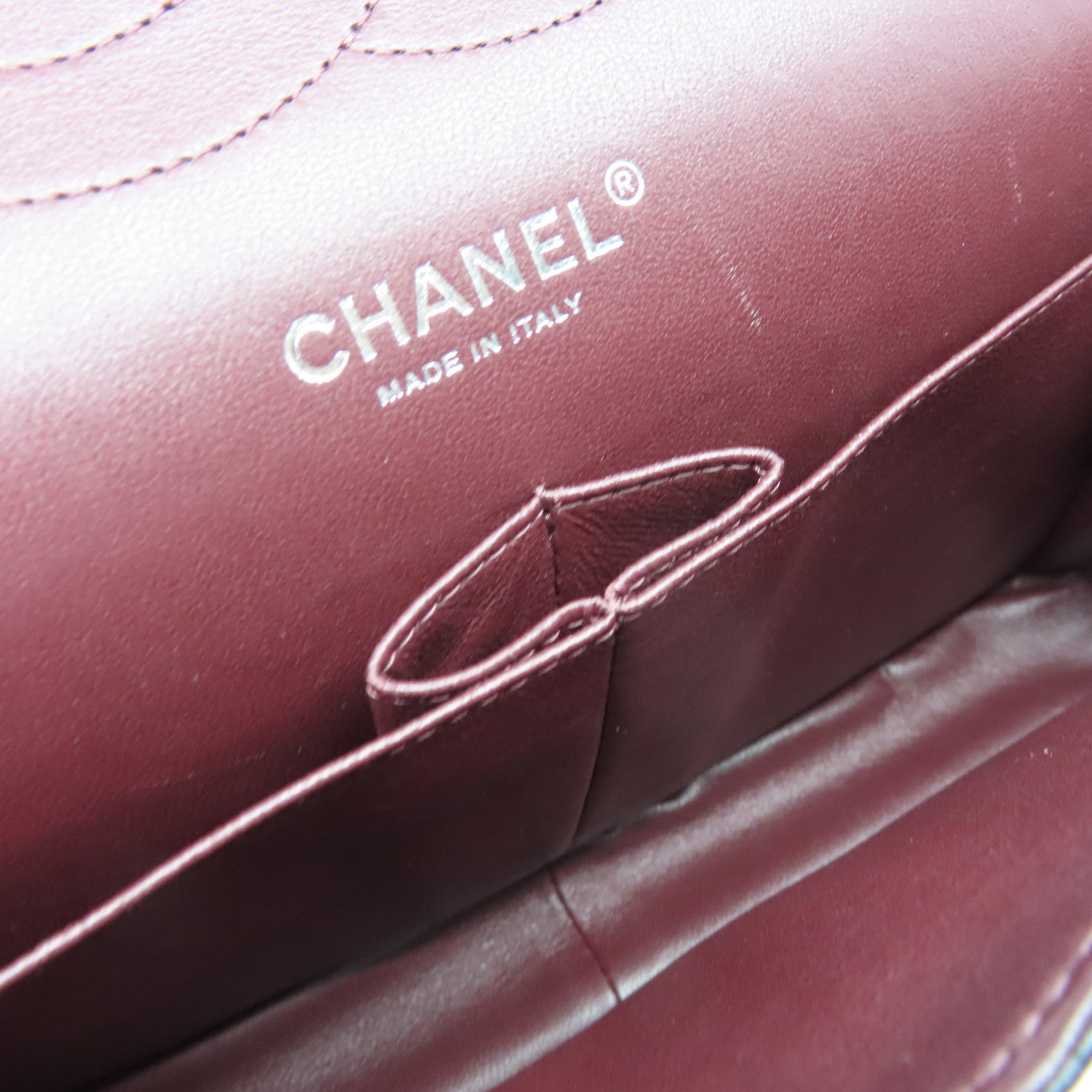 CHANEL 【清倉大減價】菱格Caviar皮革Chain Shoulder金扣鏈帶肩背袋黑色
