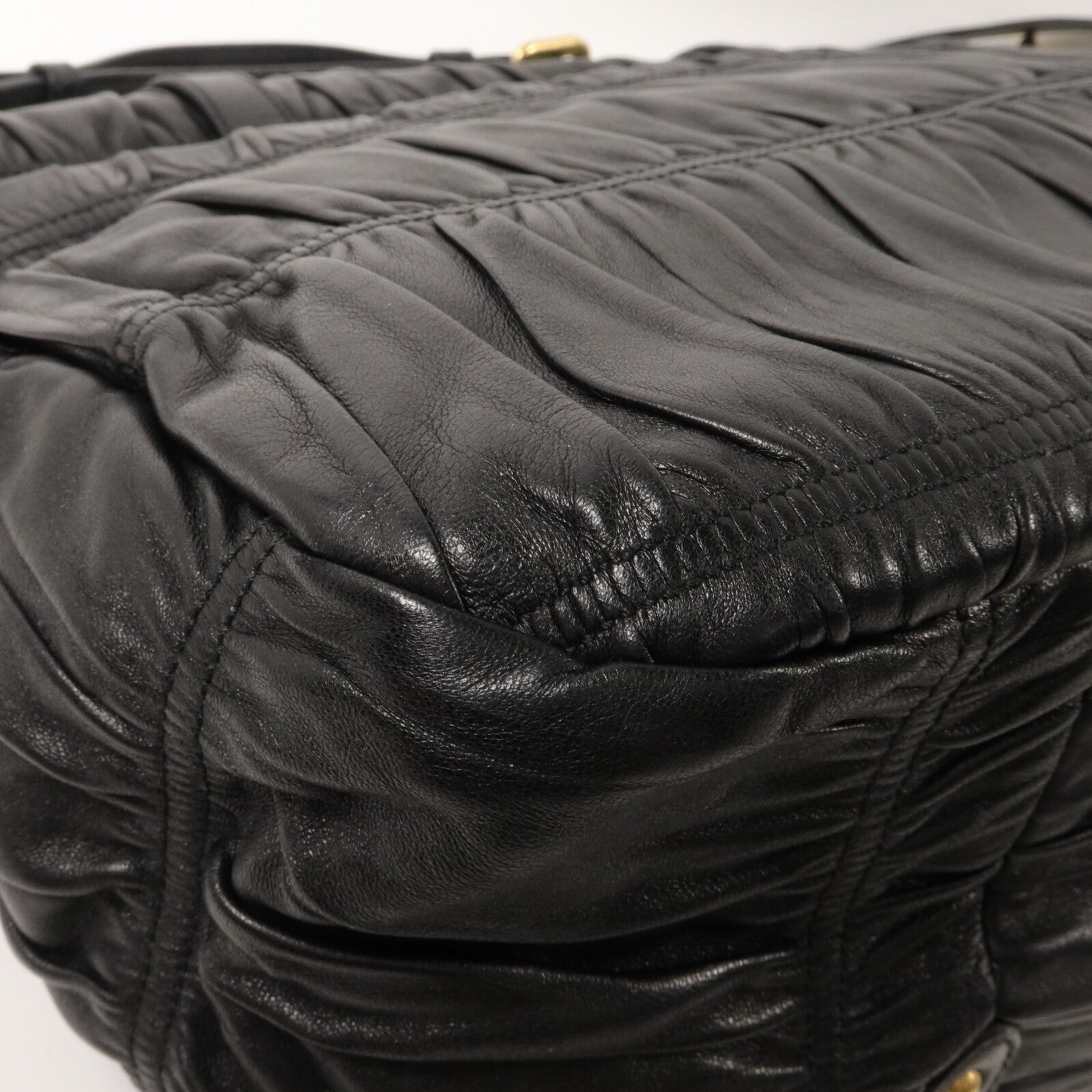 PRADA 牛皮皮革Gaufre Messenger Bag肩背袋