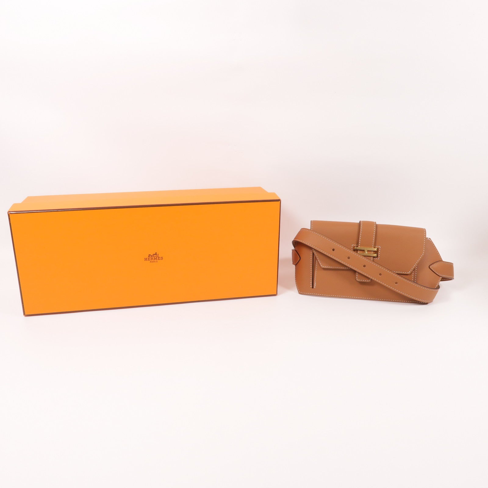 HERMES Swift皮革Elan pocket 24 Belt金扣腰包Gold