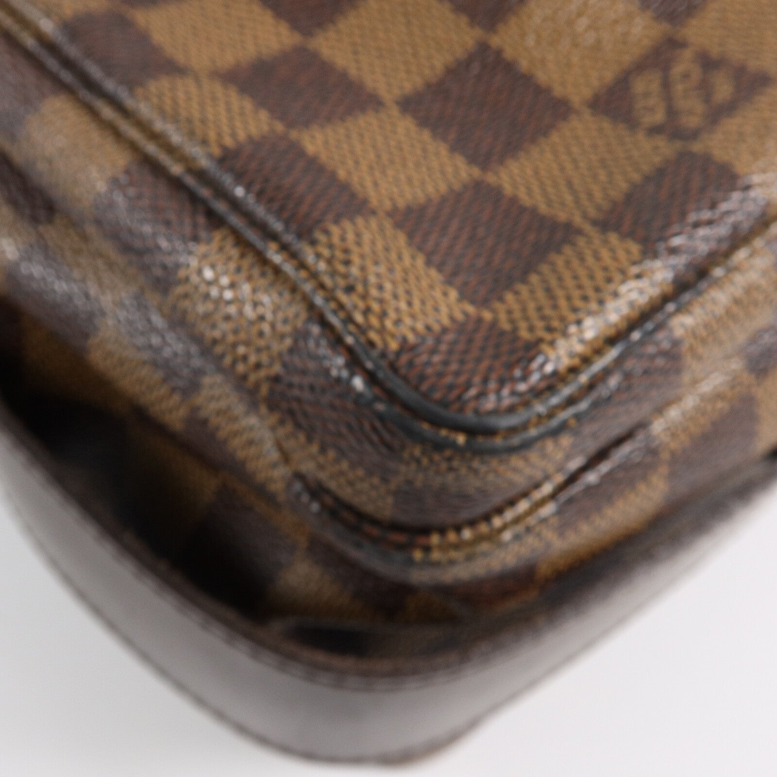 LOUIS VUITTON Damier Naviglio肩背袋