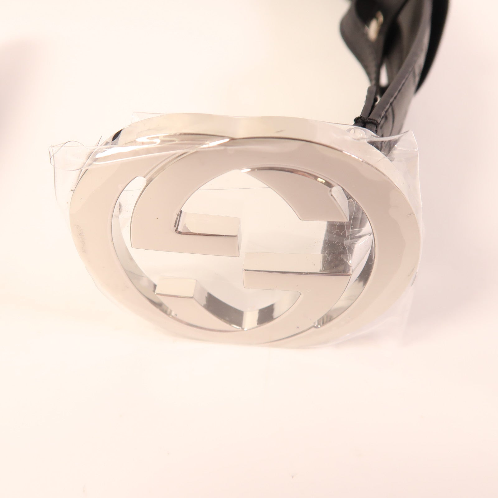 GUCCI 牛皮皮革Belt銀扣皮帶