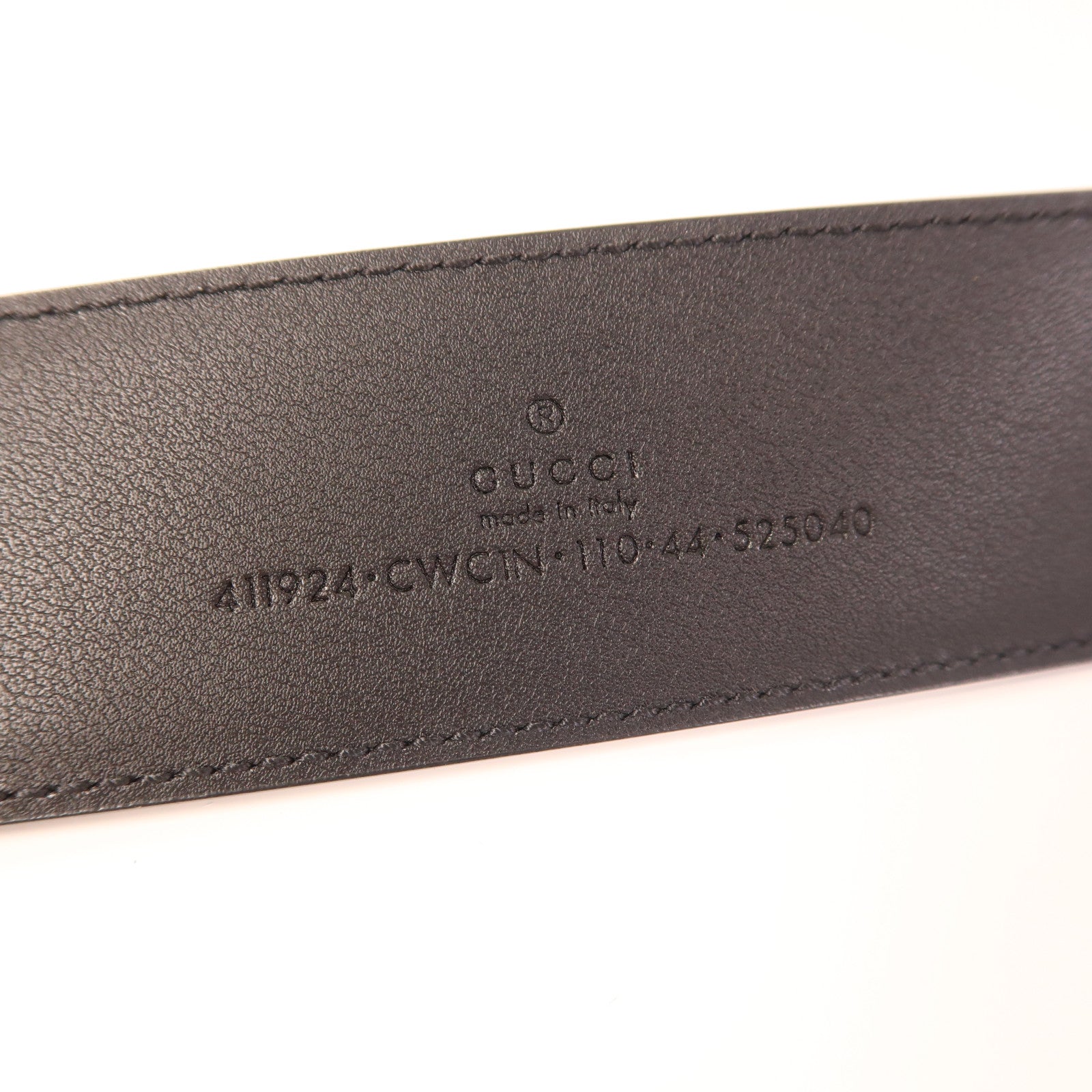 GUCCI 牛皮皮革Belt銀扣皮帶