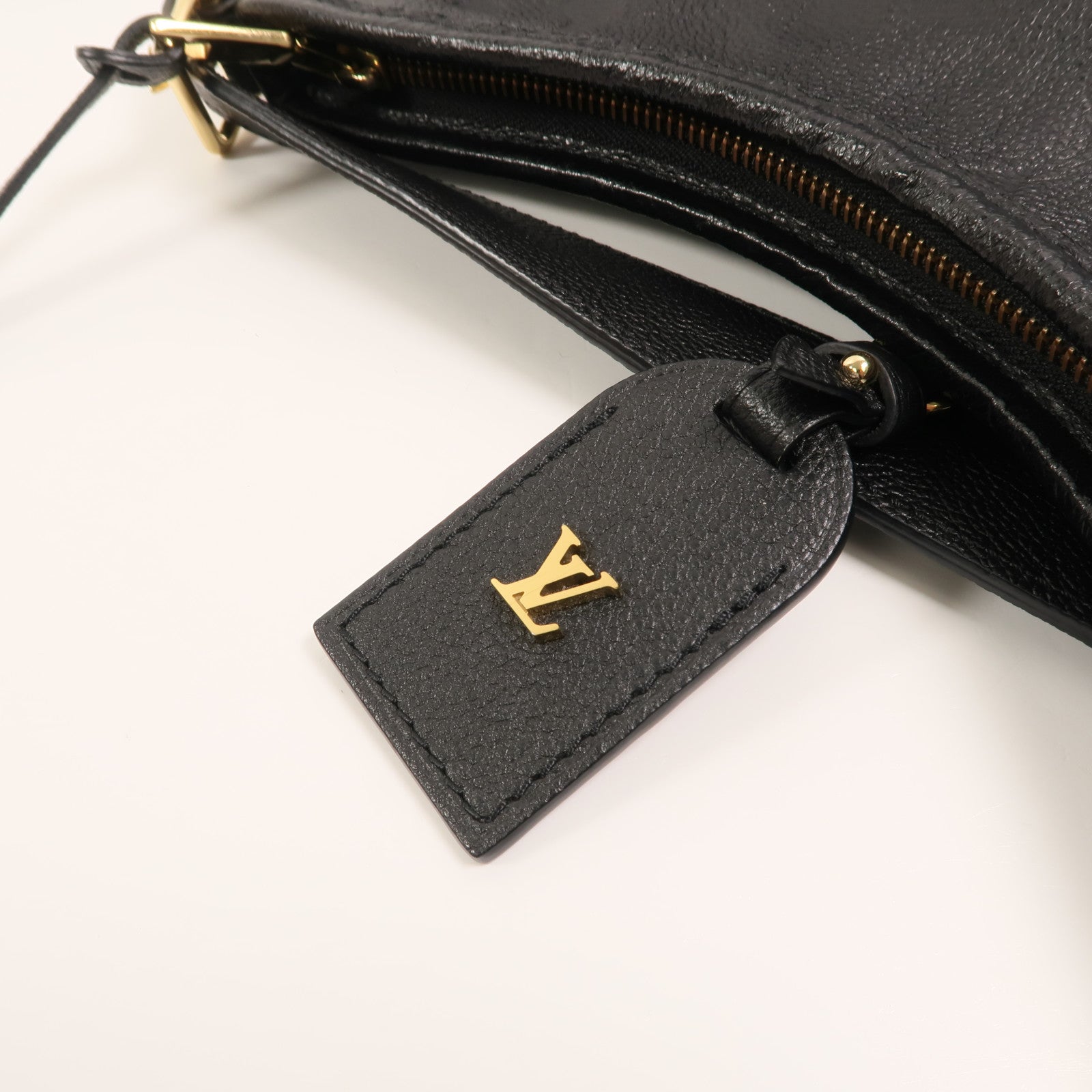 LOUIS VUITTON Monogram Empreinte Carryall PM肩背袋