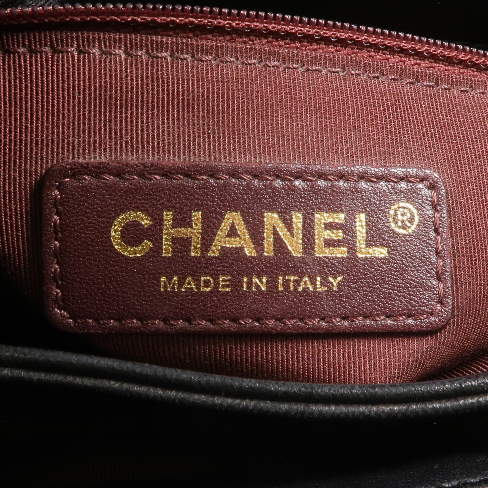 CHANEL 羊皮皮革Chain Shoulder金扣鏈帶肩背袋