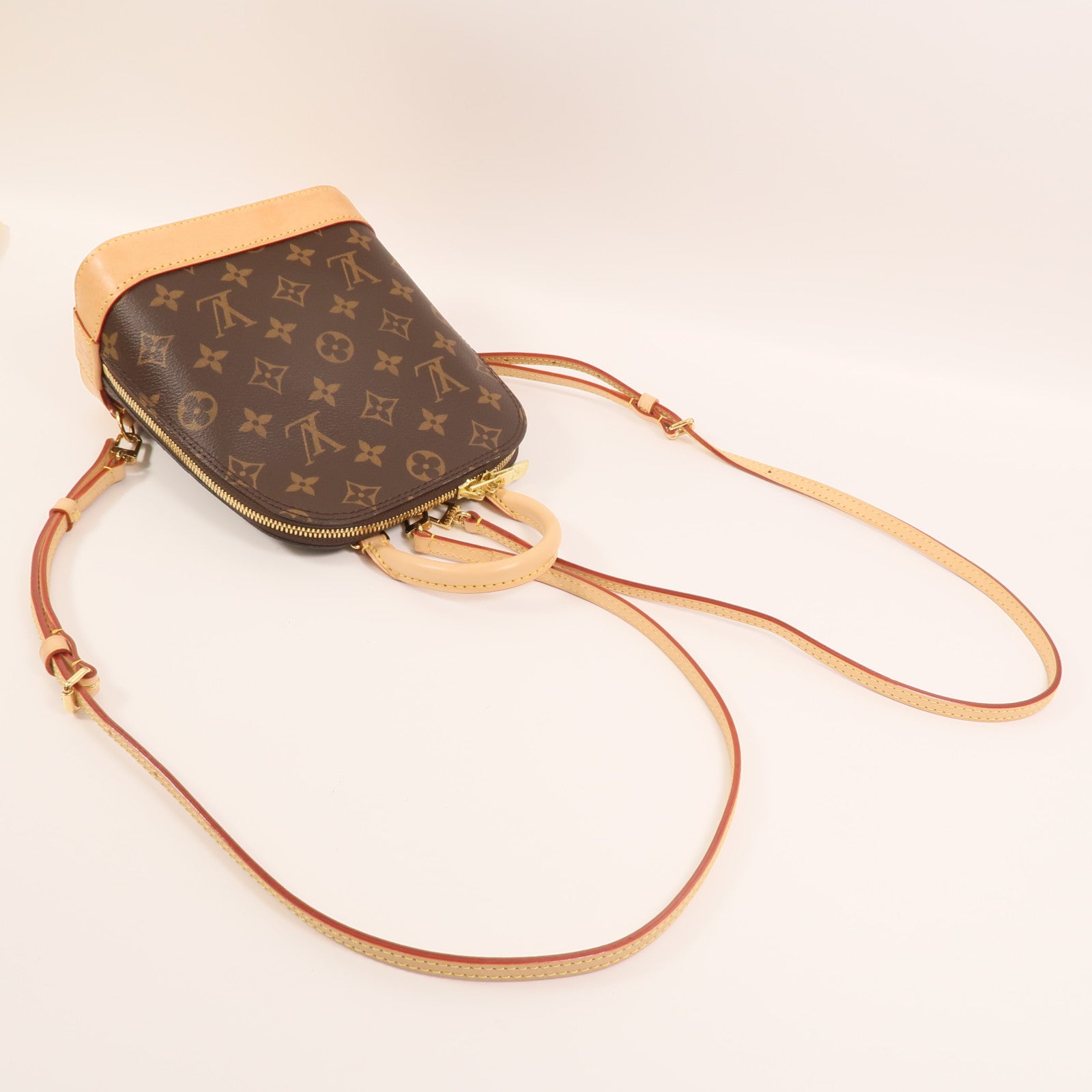 LOUIS VUITTON Monogram Alma Backpack金扣背包