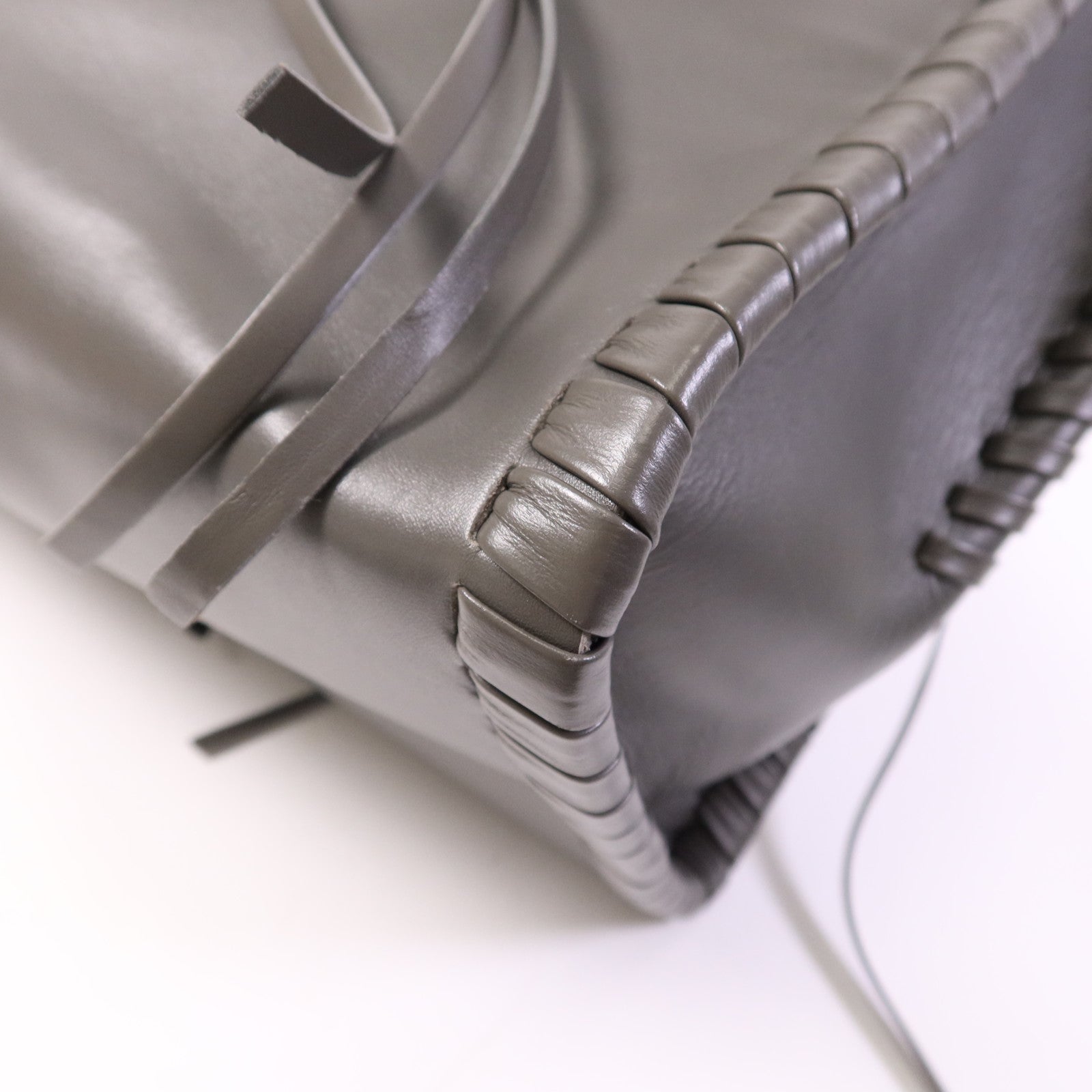 Chloe 【激減優惠】牛皮皮革Mony Tote Bag金扣手挽袋
