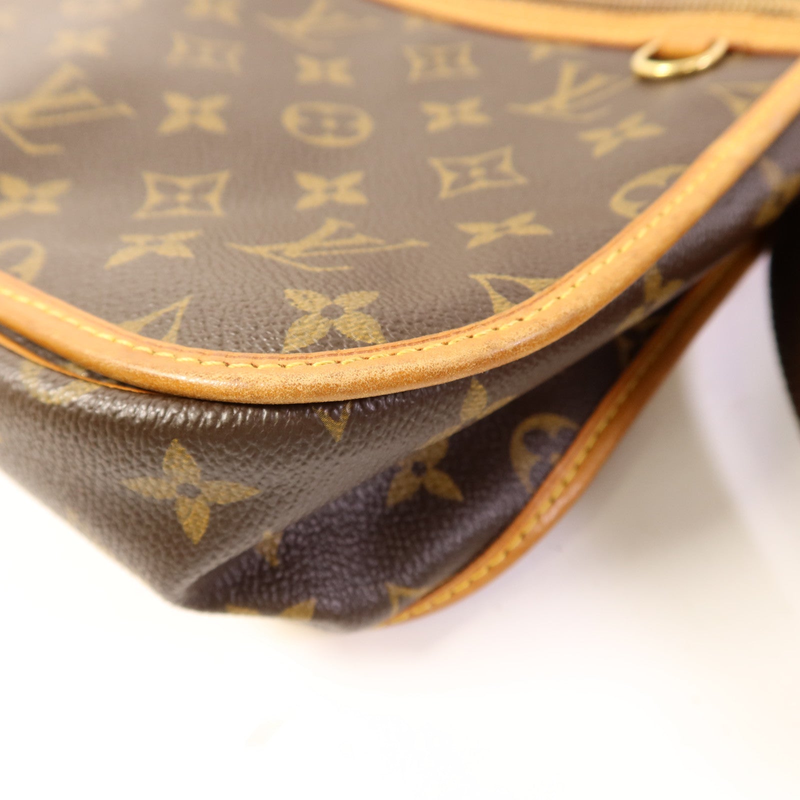 LOUIS VUITTON Monogram Bosphore金扣肩背袋