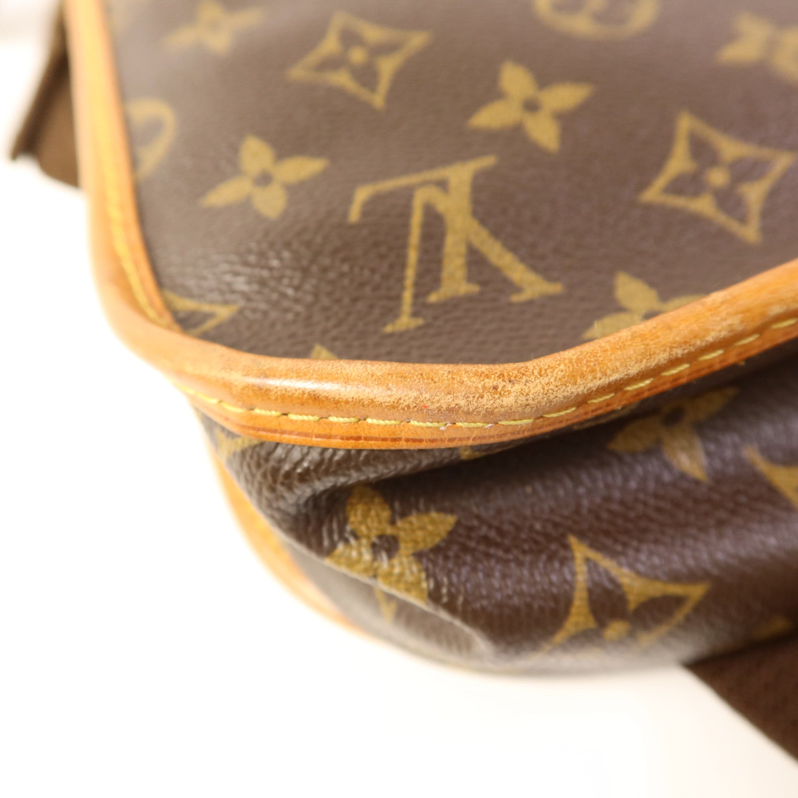 LOUIS VUITTON Monogram Bosphore金扣肩背袋